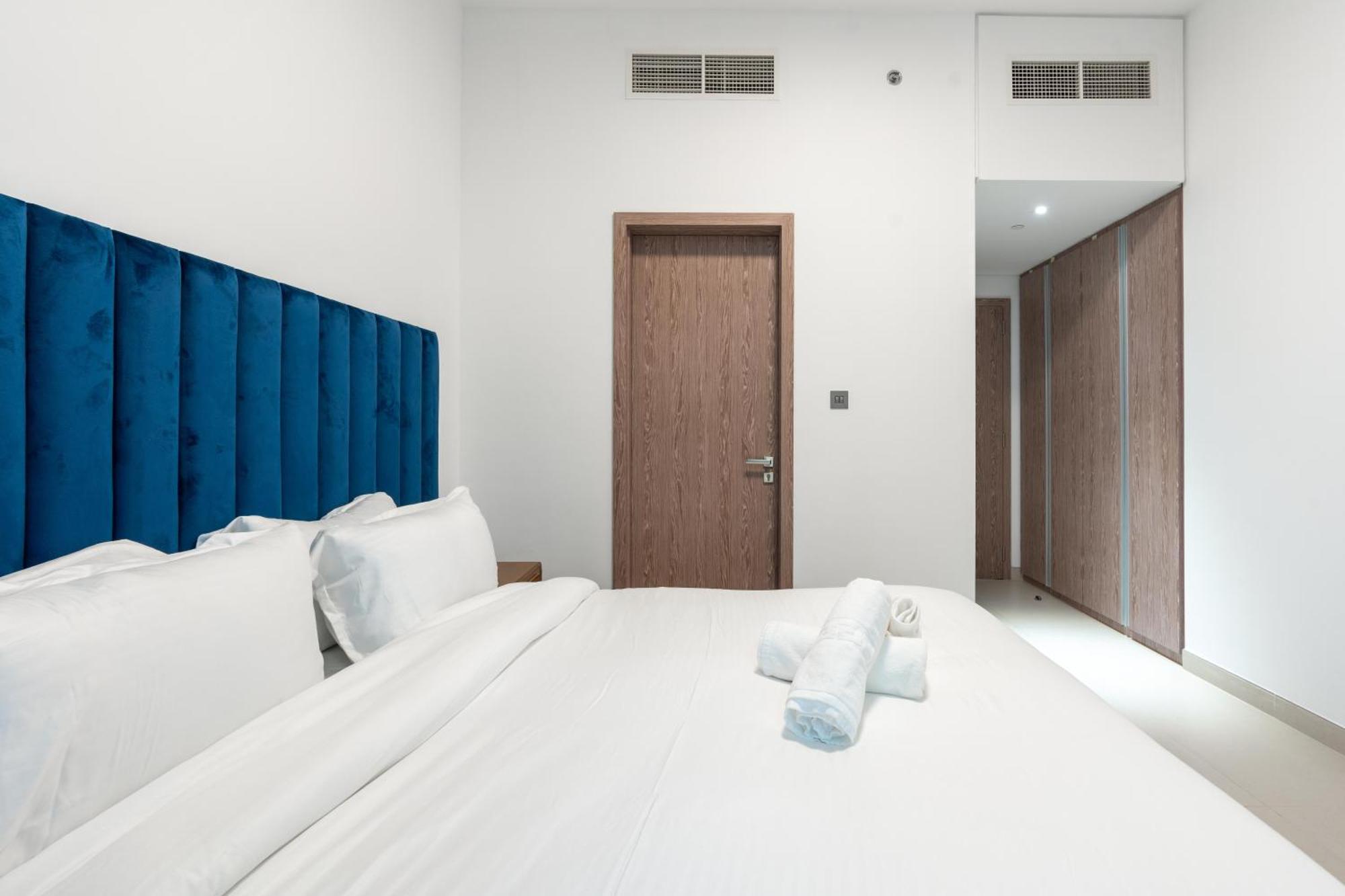 Liv - Luxury 2br - Marina View - Marina Walk Appartement Dubaï
