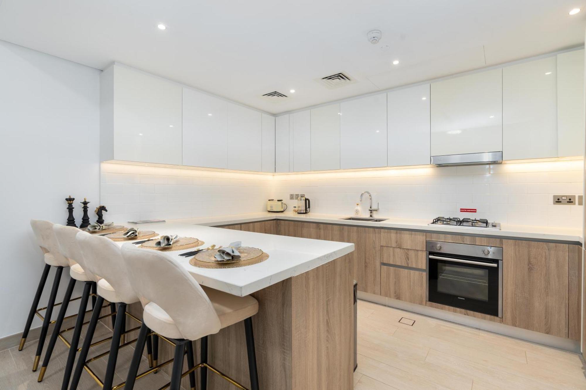 Liv - Luxury 2br - Marina View - Marina Walk Dubaï