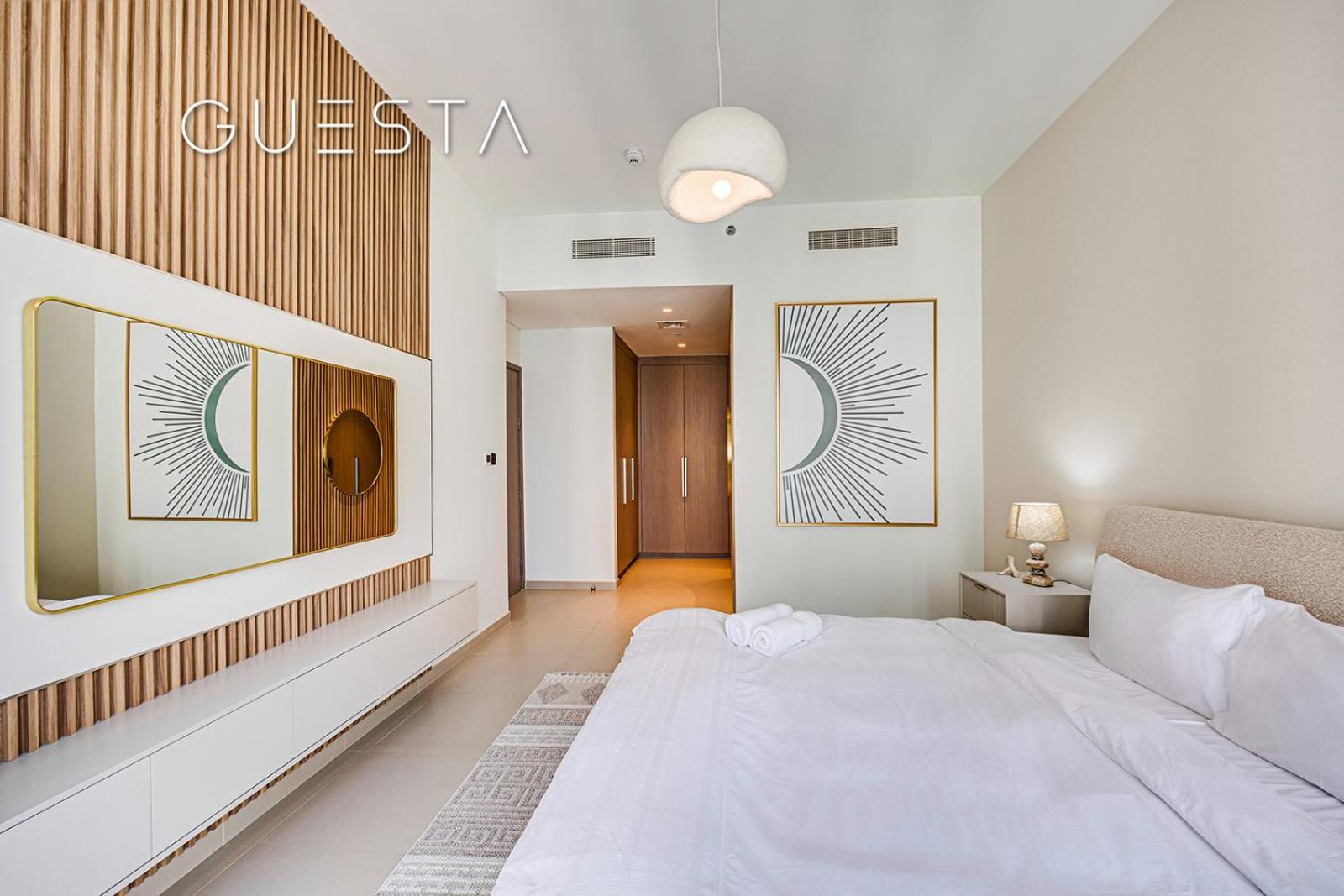 Apartemen Act One Act Two By Emaar, Downtown *