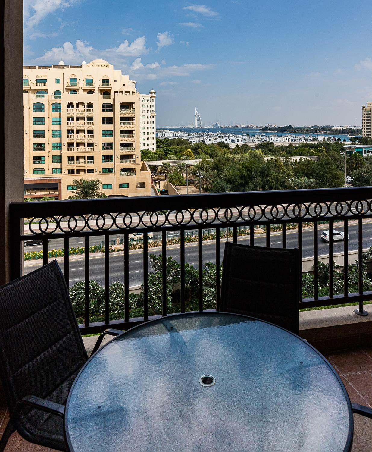 Fairmont South Palm Apartment