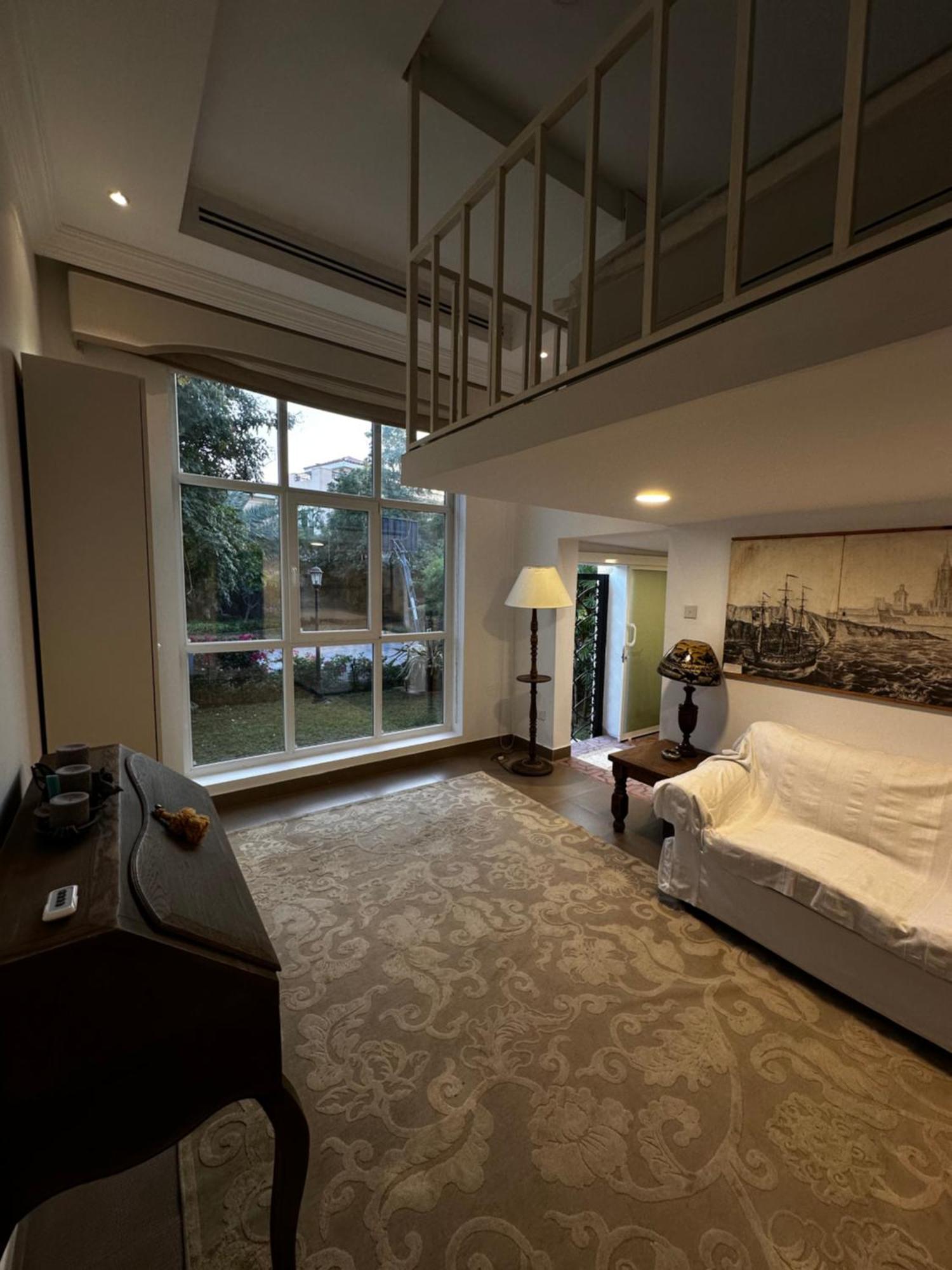 Apartemen Silent Cozy And Fully Furnished