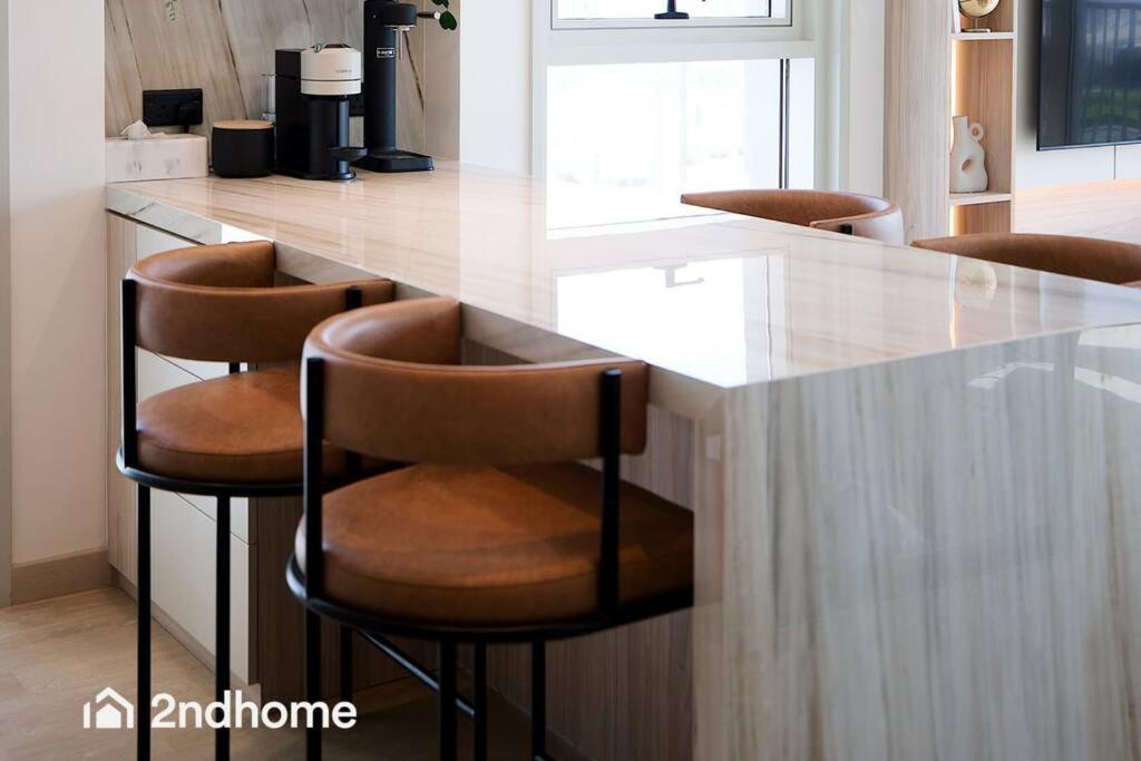 2ndhome - Collective 2, Hills * Dubai