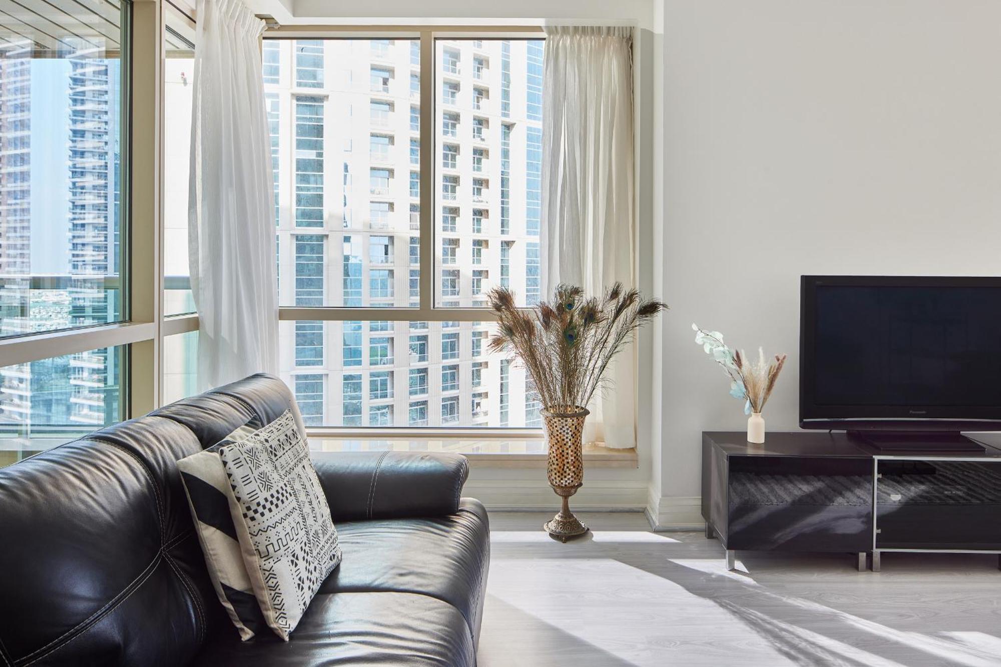 Luxury Marina Views On Marina Walk Waterfront 3 Bed Property Apartamento