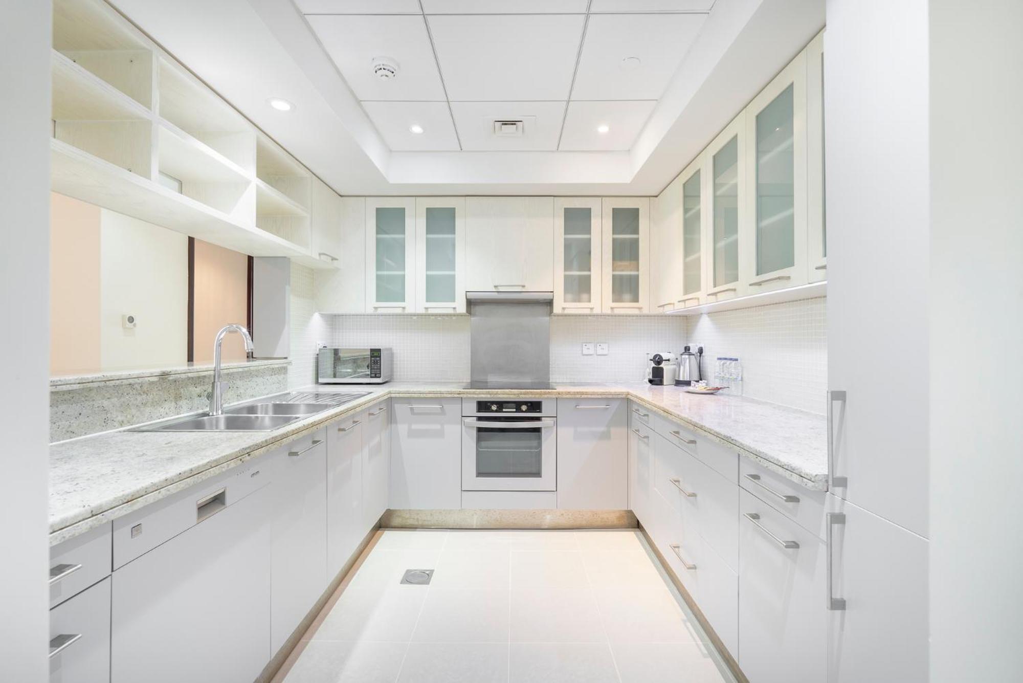 Apartamento Cosy & Spacious 2 Bedroom L Magical Boulevard View L By Burj & Mall I Pool I Gym I Family Friendly Dubái