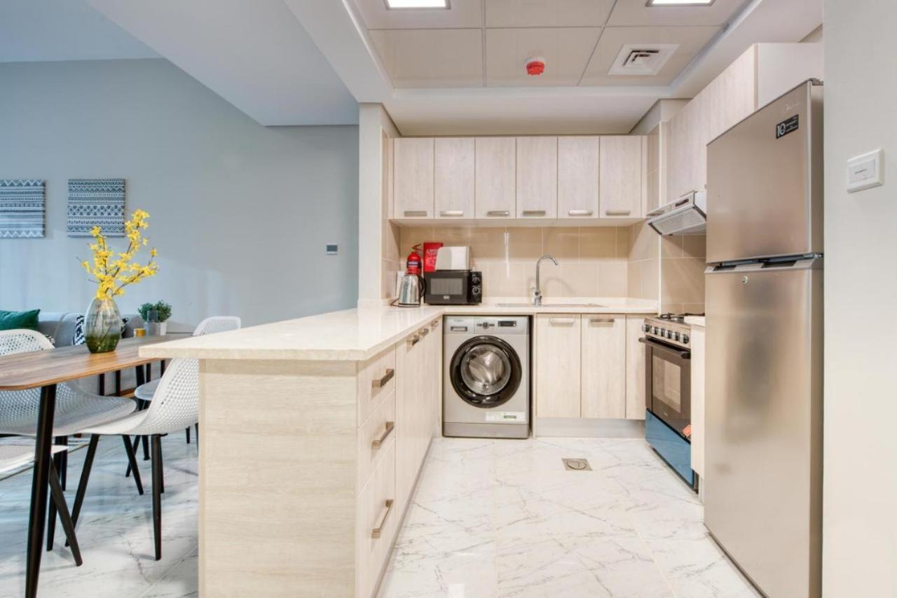 Appartement Elite Lux Homes - Cozy & Stylish 1 Bedroom With Huge Pools & World Class Gym