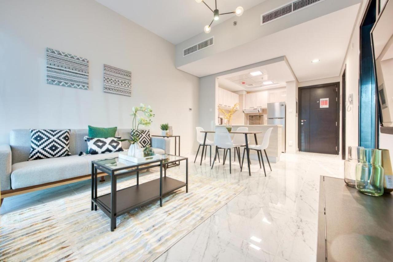 Appartement Elite Lux Homes - Cozy & Stylish 1 Bedroom With Huge Pools & World Class Gym