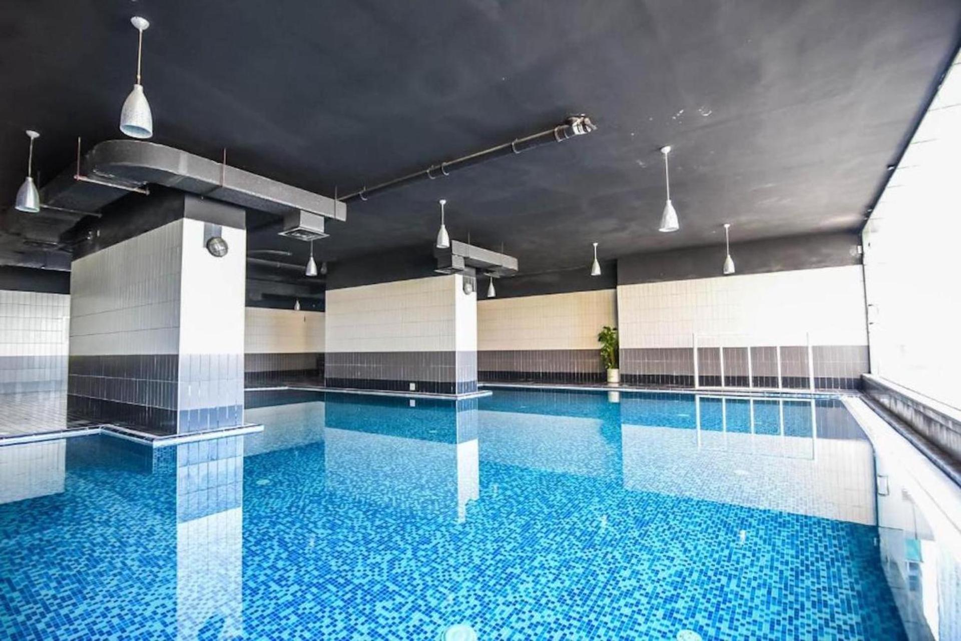 Urban Panda Marina Hostal *