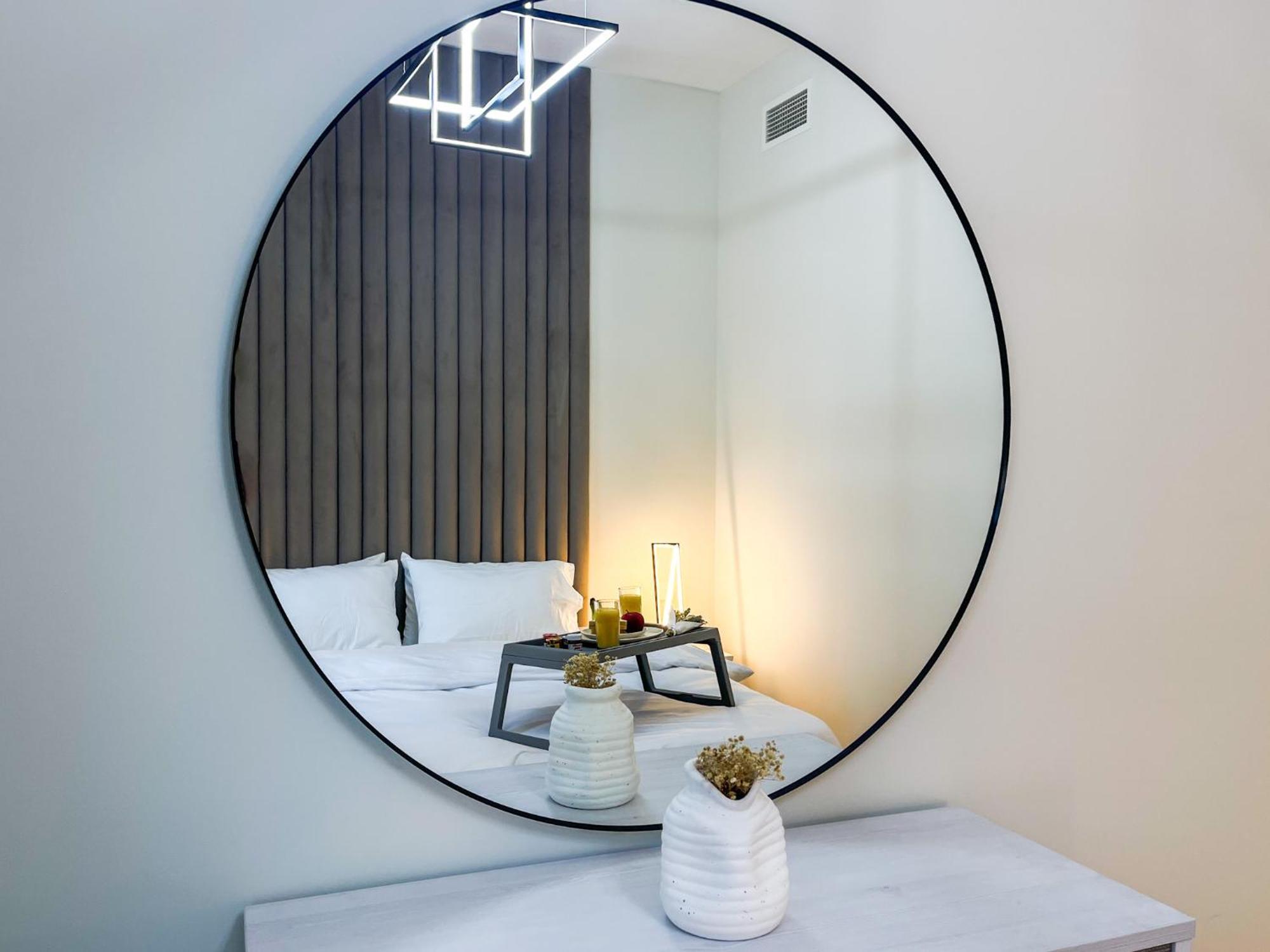 Amazing With Views In Downtown 164bc-2 Dubai
