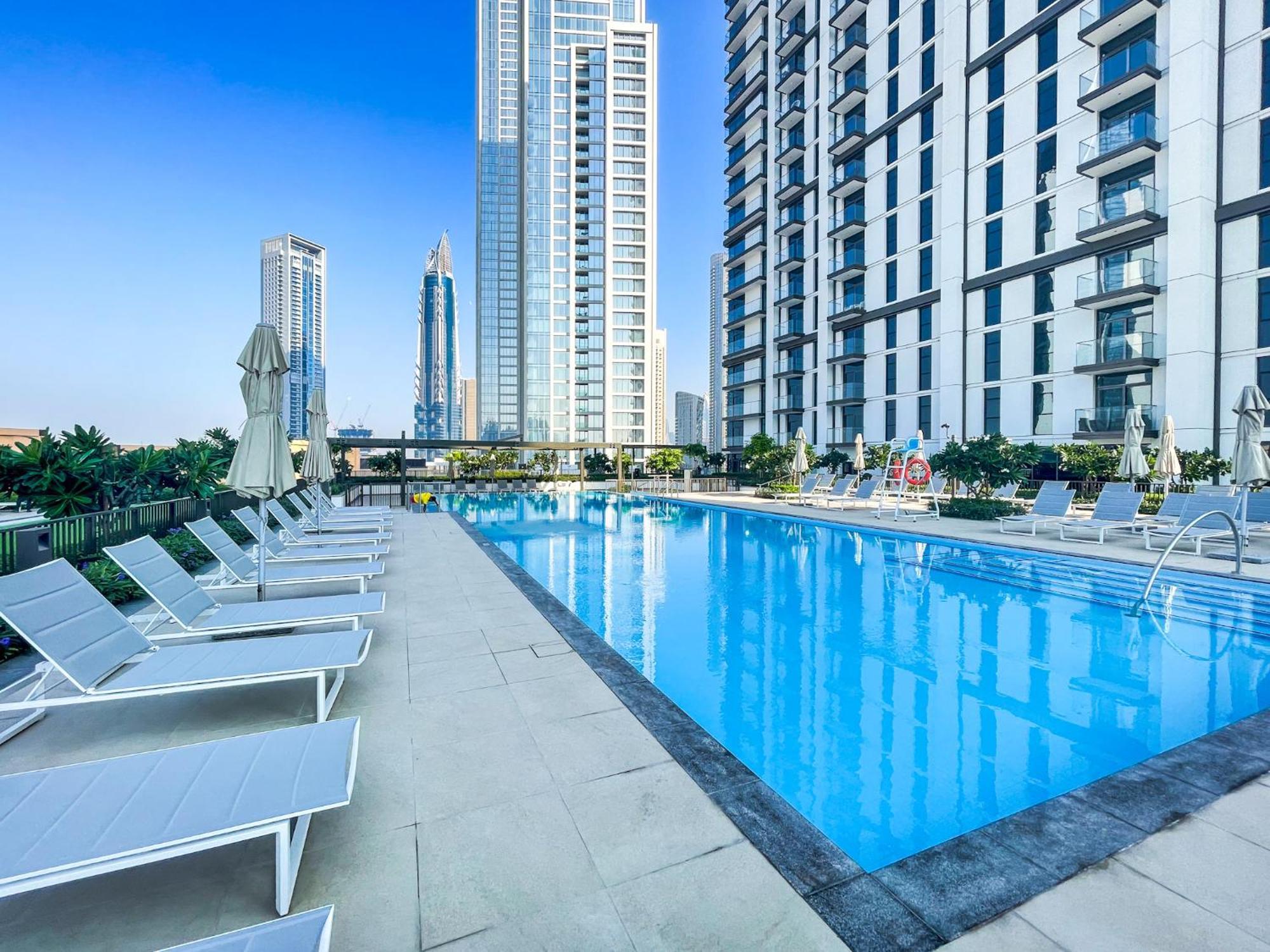 Amazing With Views In Downtown 164bc-2 *