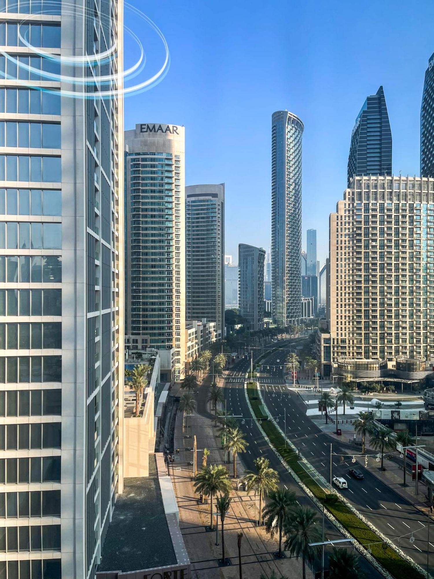 Amazing With Views In Downtown 164bc-2 Dubai