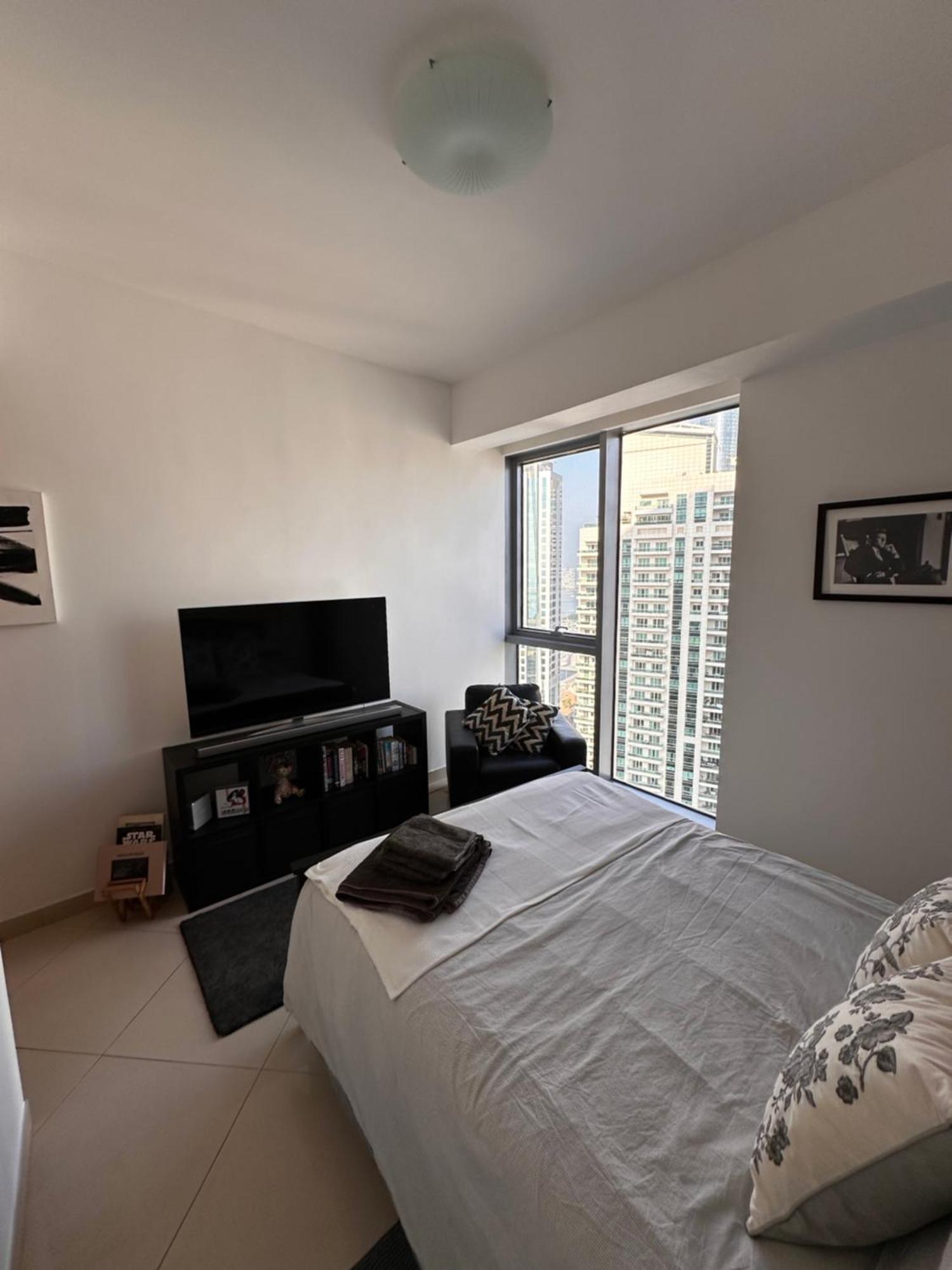 Amazing Double With En-suite, Marina And Sea Views With Shared Kitchen Homestay Dubai