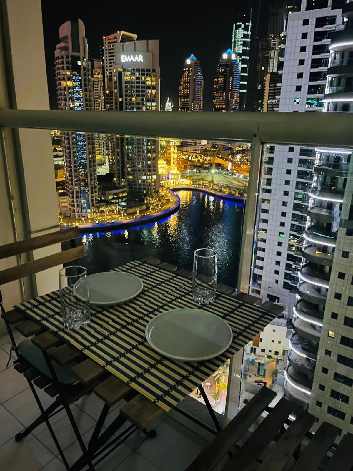 Amazing 1 Bedroom In Marina Apartment