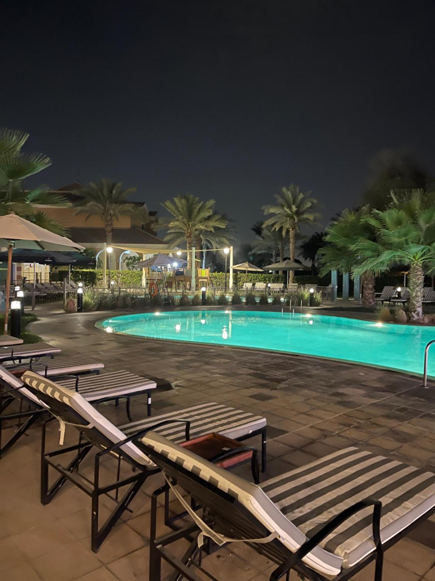 Great View, Sportcity, Parking Included, Appartamento Dubai
