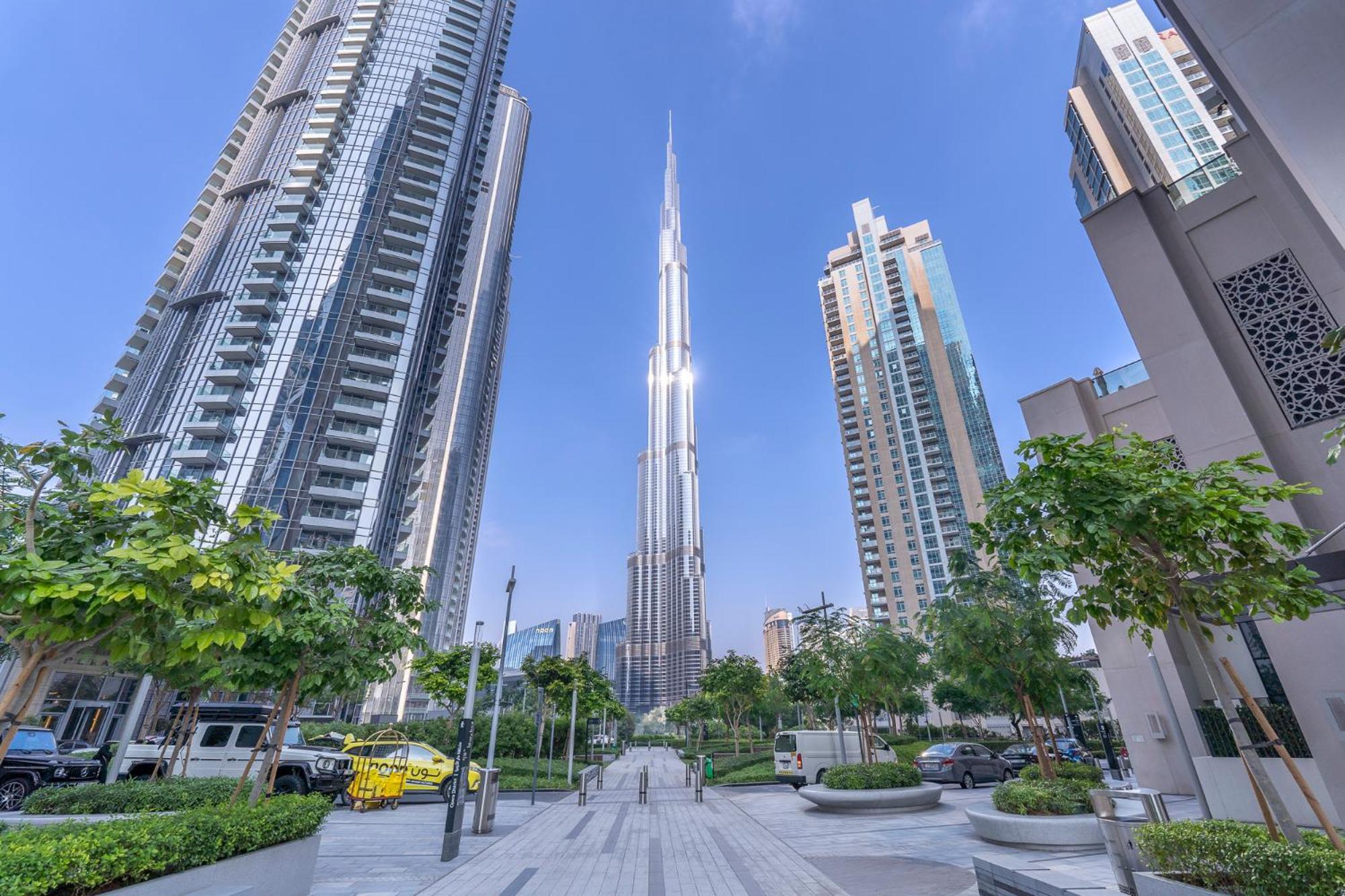 Chic Luxe 2br I High Floor L By Burj Khalifa & Mall I Pool L Gym Apartamento
