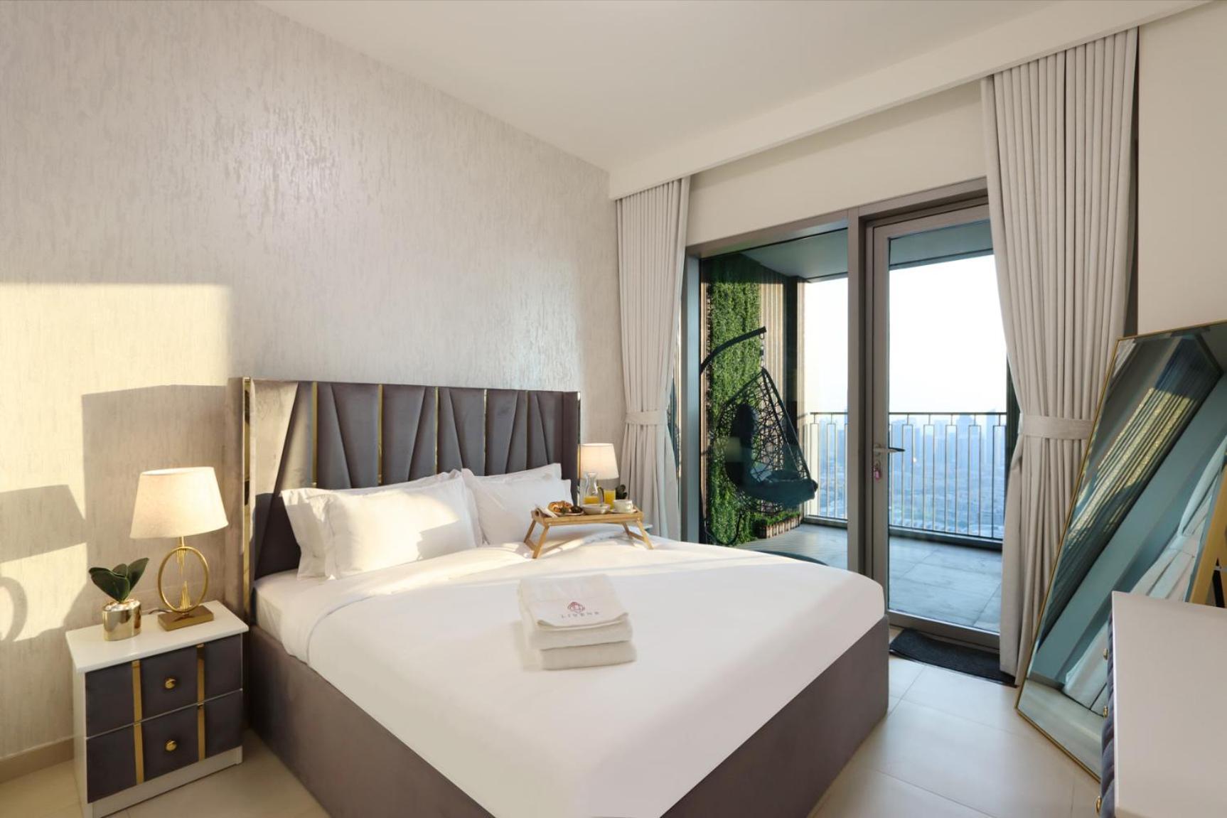 Appartement Livbnb - Elegant 3+1 W/ Burj View, Near Mall *