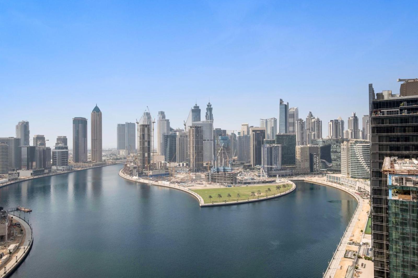 Aliving Private With Canal View 2111 Business Bay * Dubái