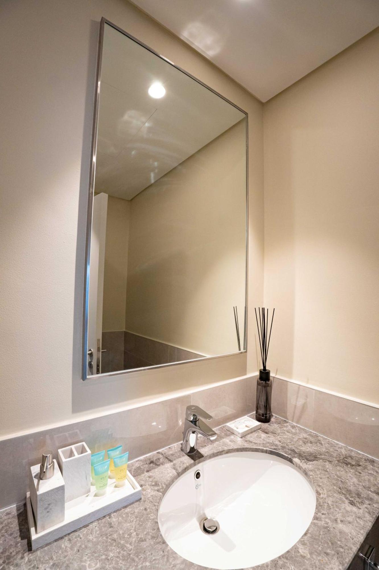 Lägenhet Veluxa - Luxe 2bed In Downtown! Dubai