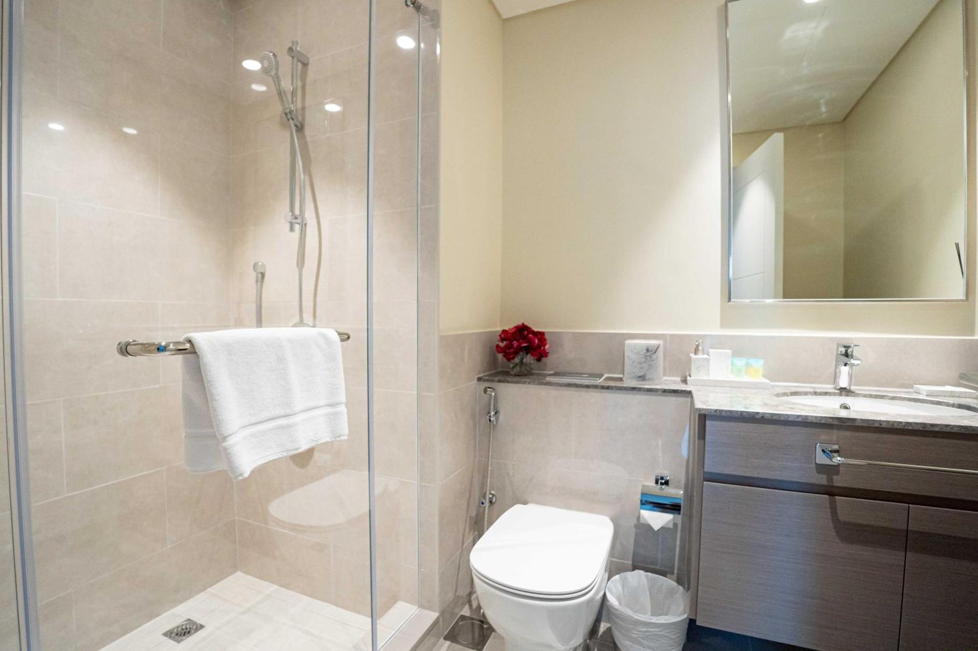 Lägenhet Veluxa - Luxe 2bed In Downtown!