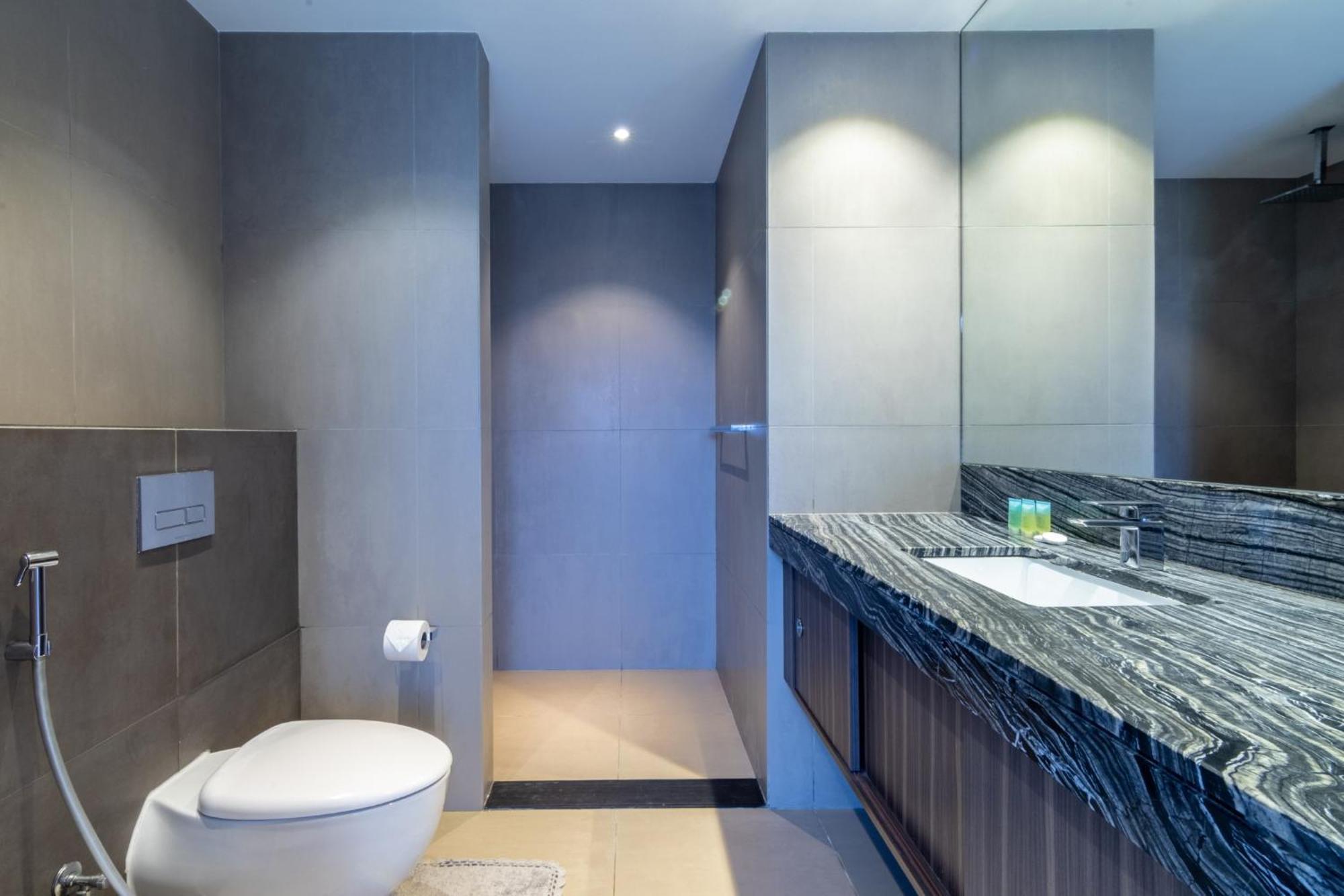 Sophisticated & Classy At The Onyx Appartement