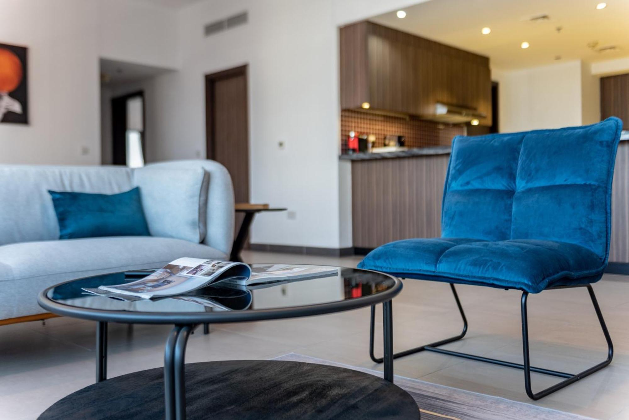 Sophisticated & Classy At The Onyx Dubaï