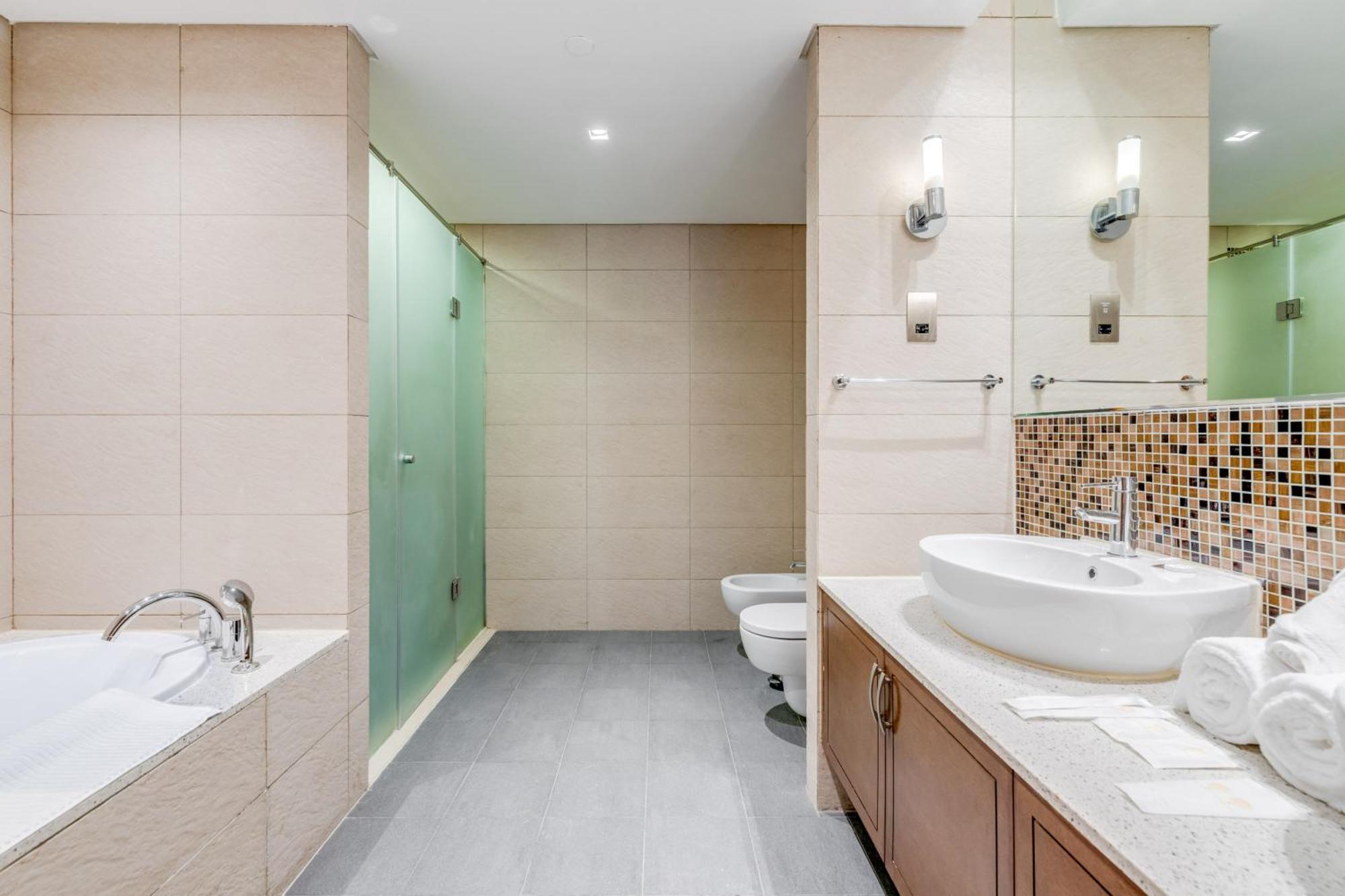 Globalstay. Luxury 3 Bedroom + Maid Townhouse With Sea View Apartament Dubai