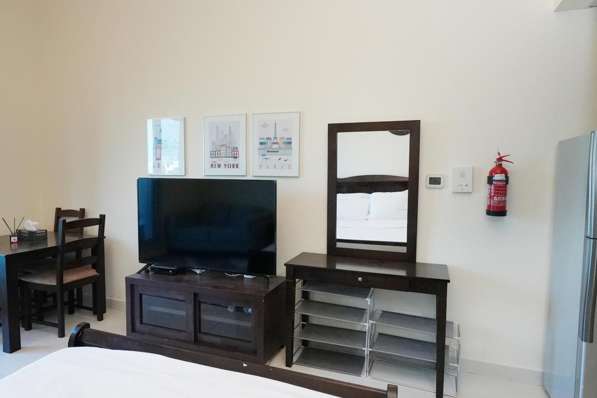 Brown Stone - Golf Course View Elite Appartamento Dubai