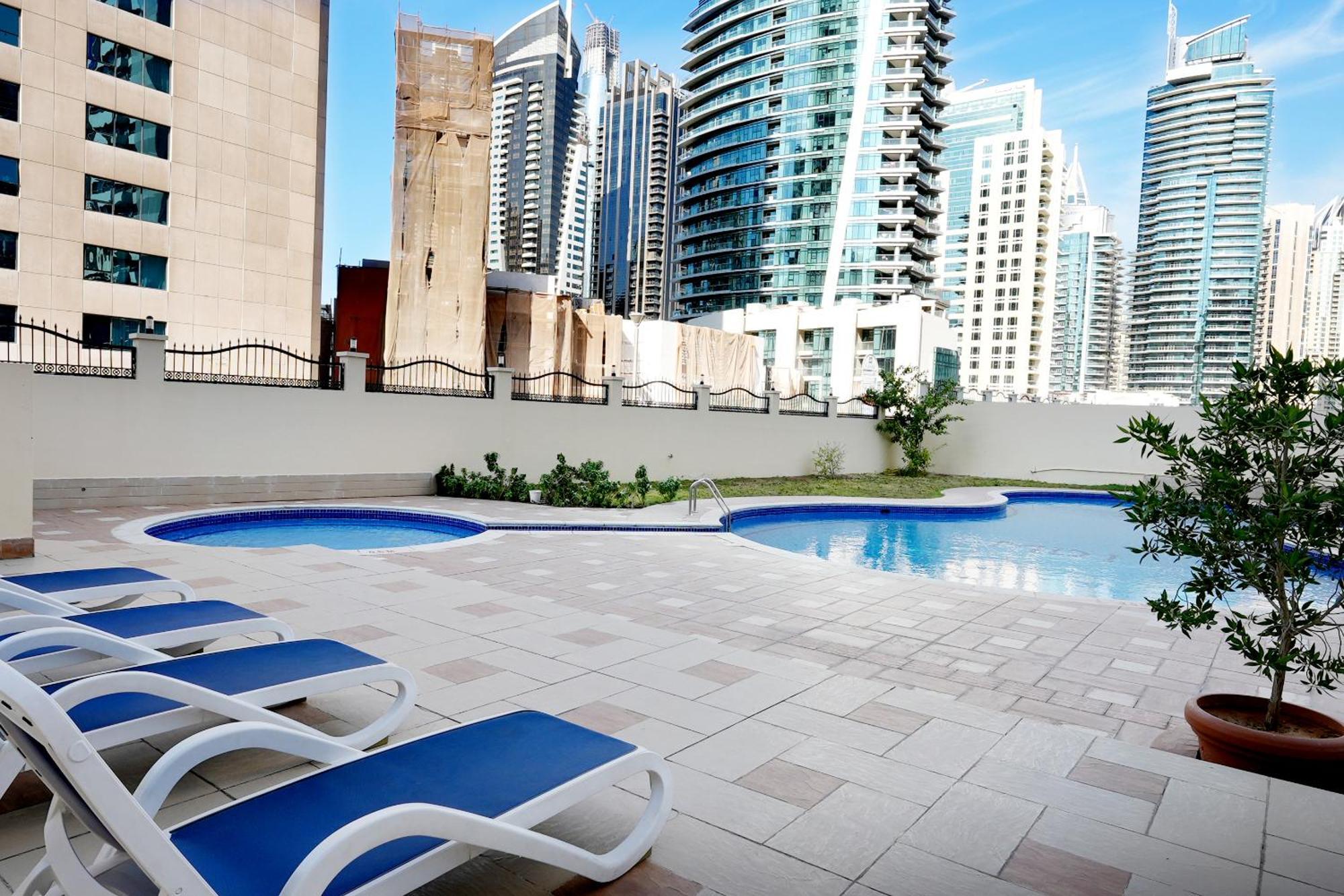 Appartement Brown Stone Homes Marina