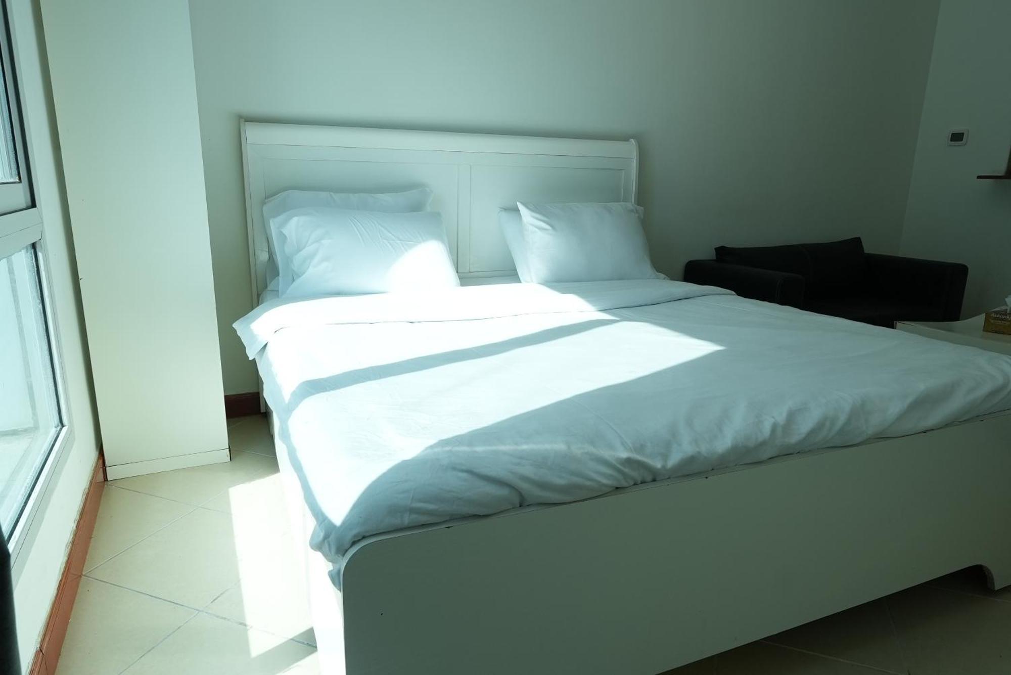 Brown Stone Homes Marina Appartement *