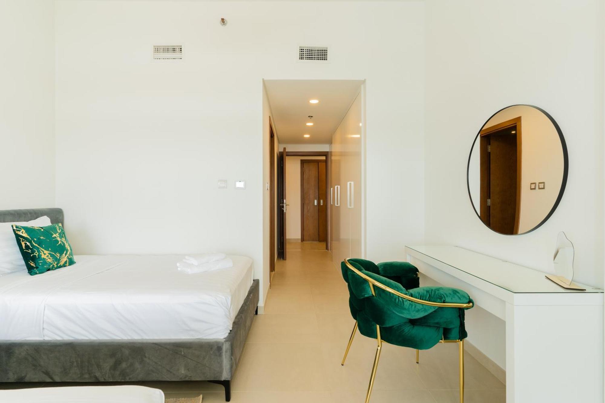 Daniels Sea View 2br In Mina Azizi The Palm Apartamento *