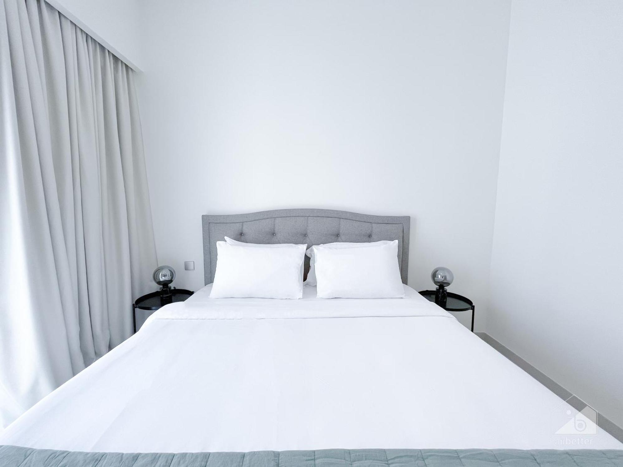 Luxury Burj Royale Modern Apt With Balcony Apartamento