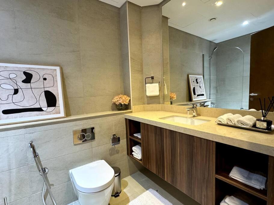 Luxury Mina Azizi Palm Jumeirah-private Beach Appartement Dubaï