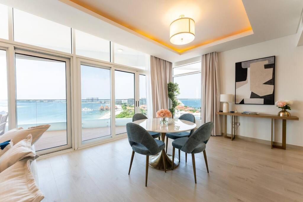 Luxury Mina Azizi Palm Jumeirah-private Beach Appartement