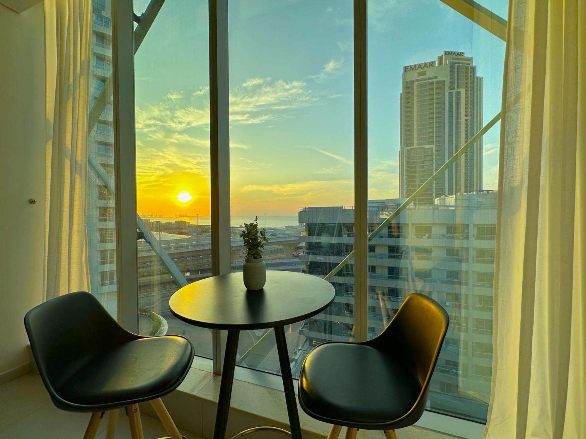Unforgettable Canal & Sea View In Marina