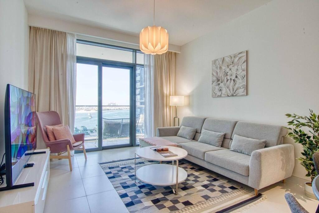 Apartemen Wow! New 1br With Atlantis Views - Harbour *