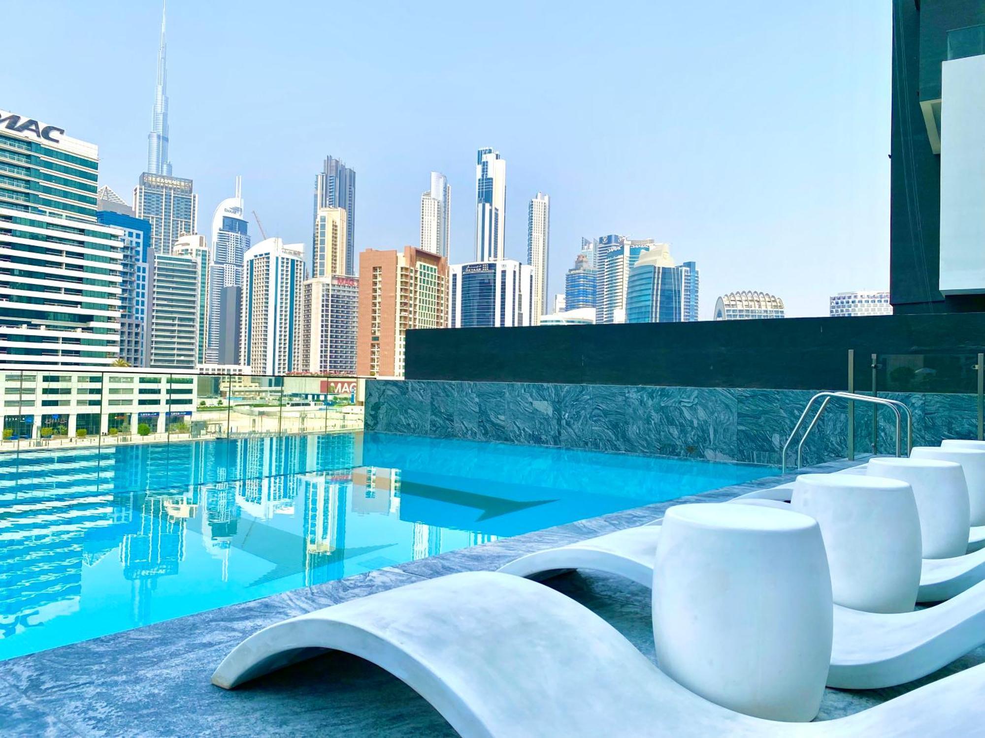 Luxury Binghatti Canal View In Business Bay Appartamento