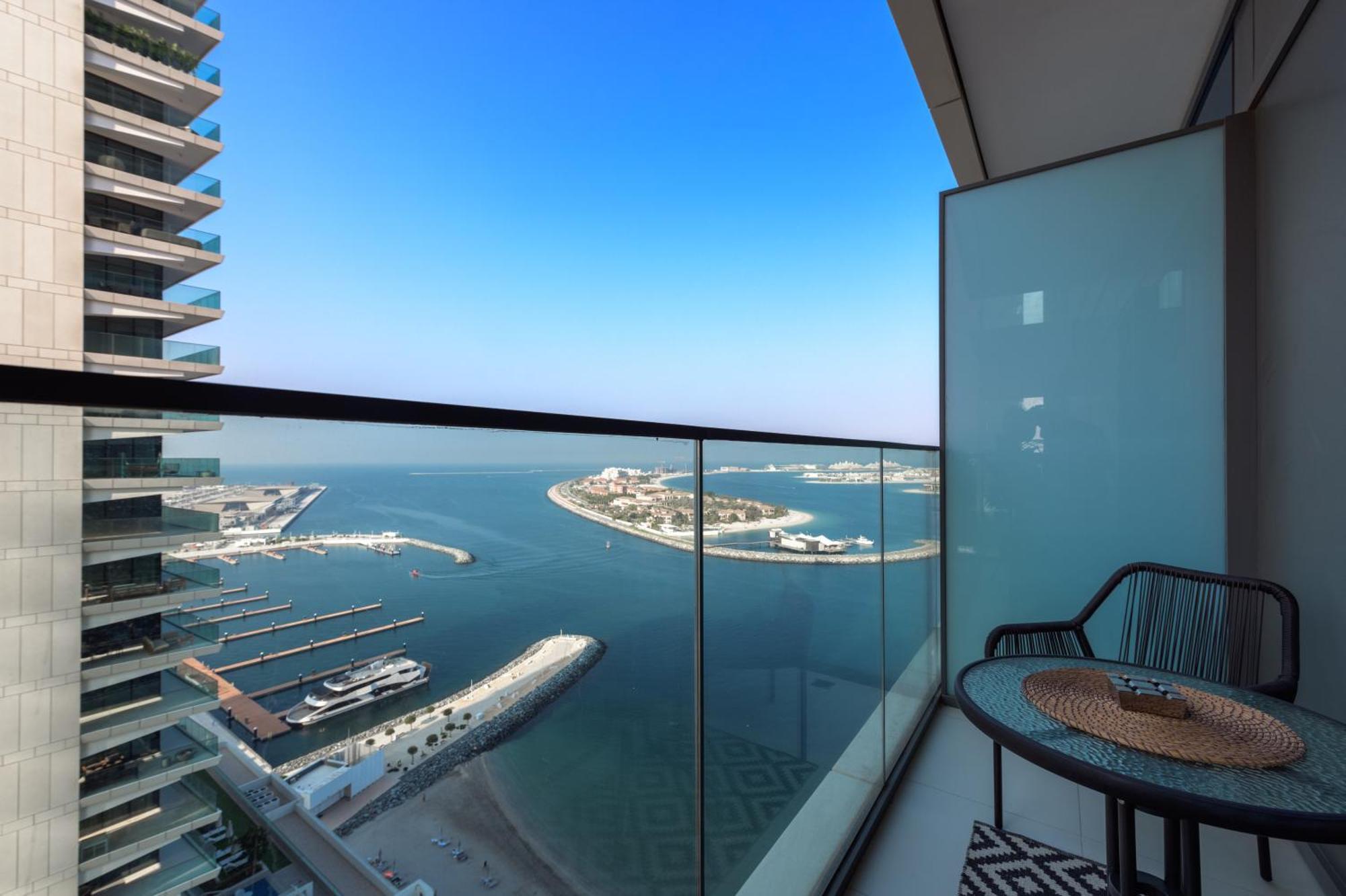 Opulent & Chic - 1 Bedroom - Beachfront * Dubaï