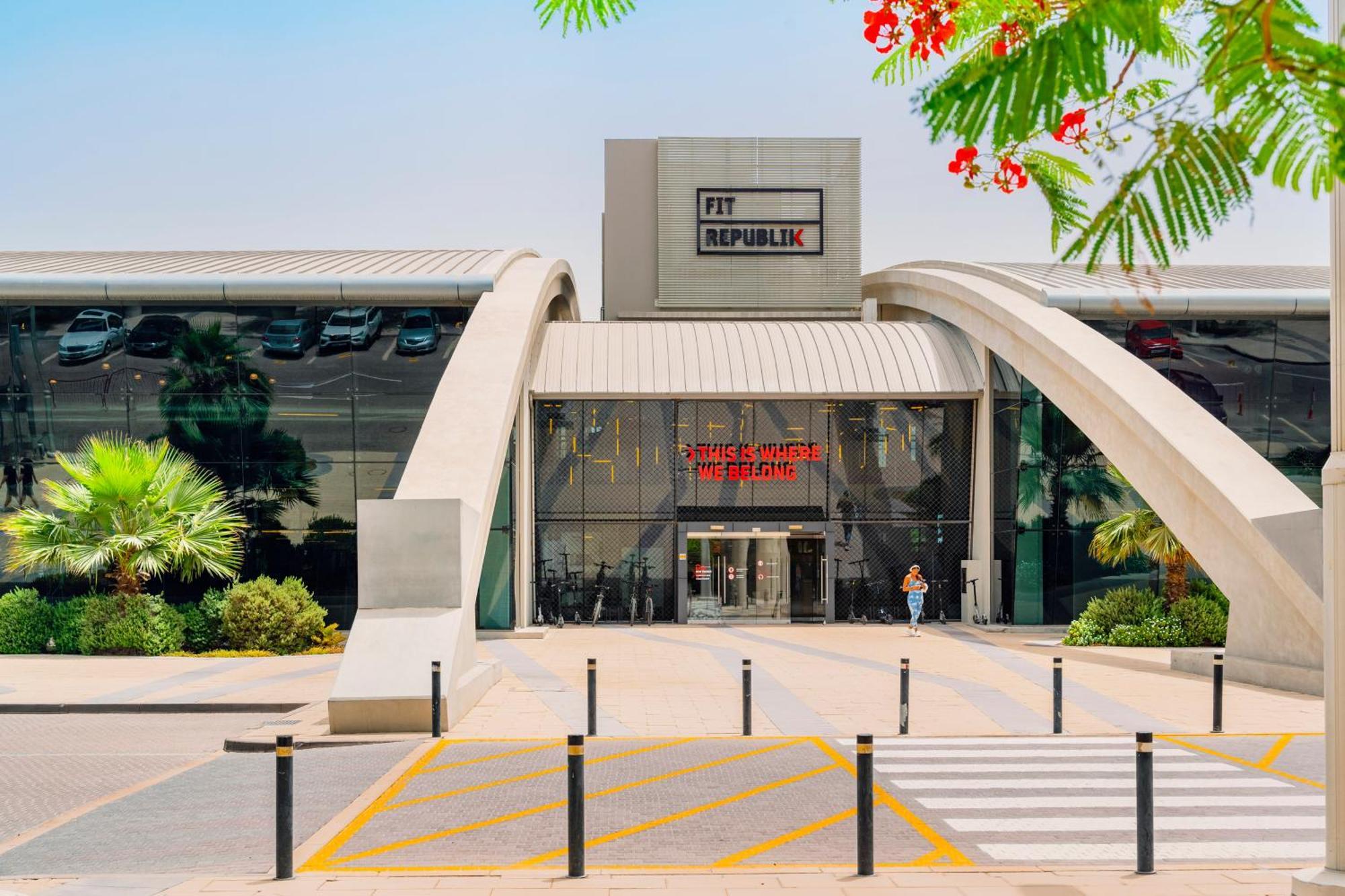 Emirates Sports Hotel, Sports Dubaï