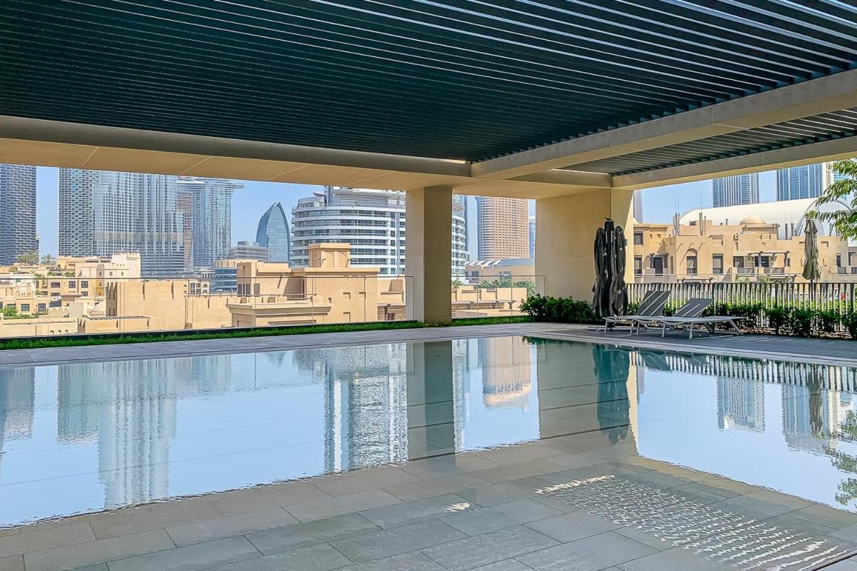 Apartamento Frank Porter - Burj Royale Dubái