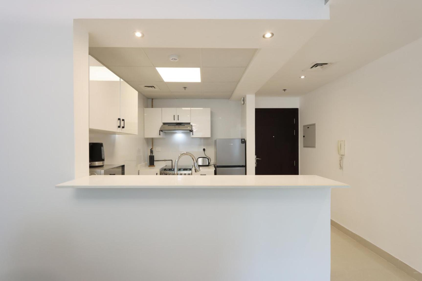 Livbnb - 1br In Marina, Next To Marina Mall Apartment *