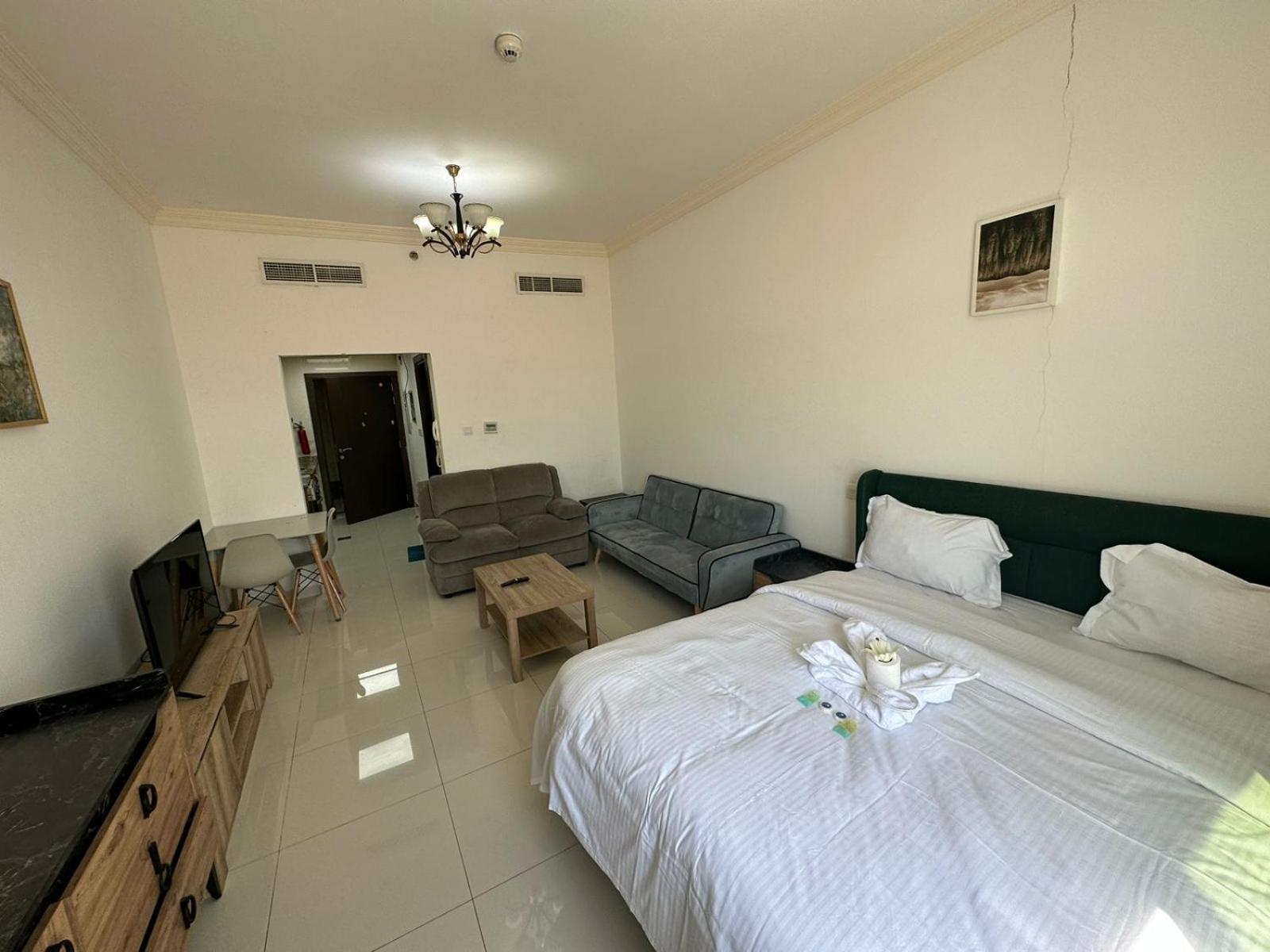 Furnished For Rent In Apartamento *