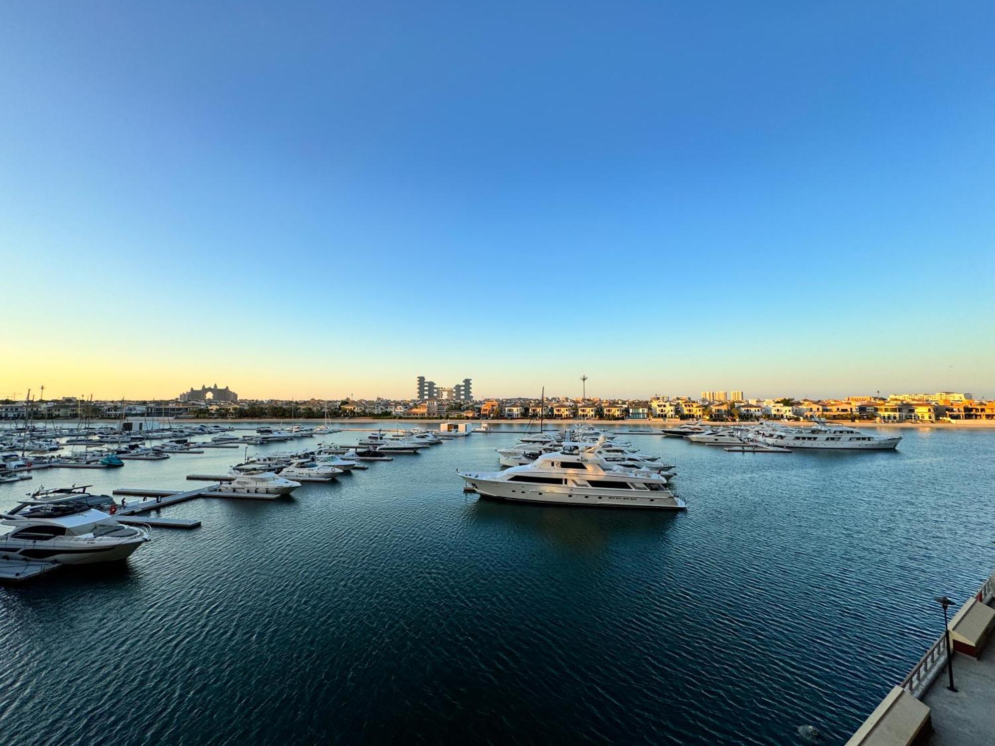 Manzil - 3br In Palm Jumeirah With Private Access & Sea View Dubái