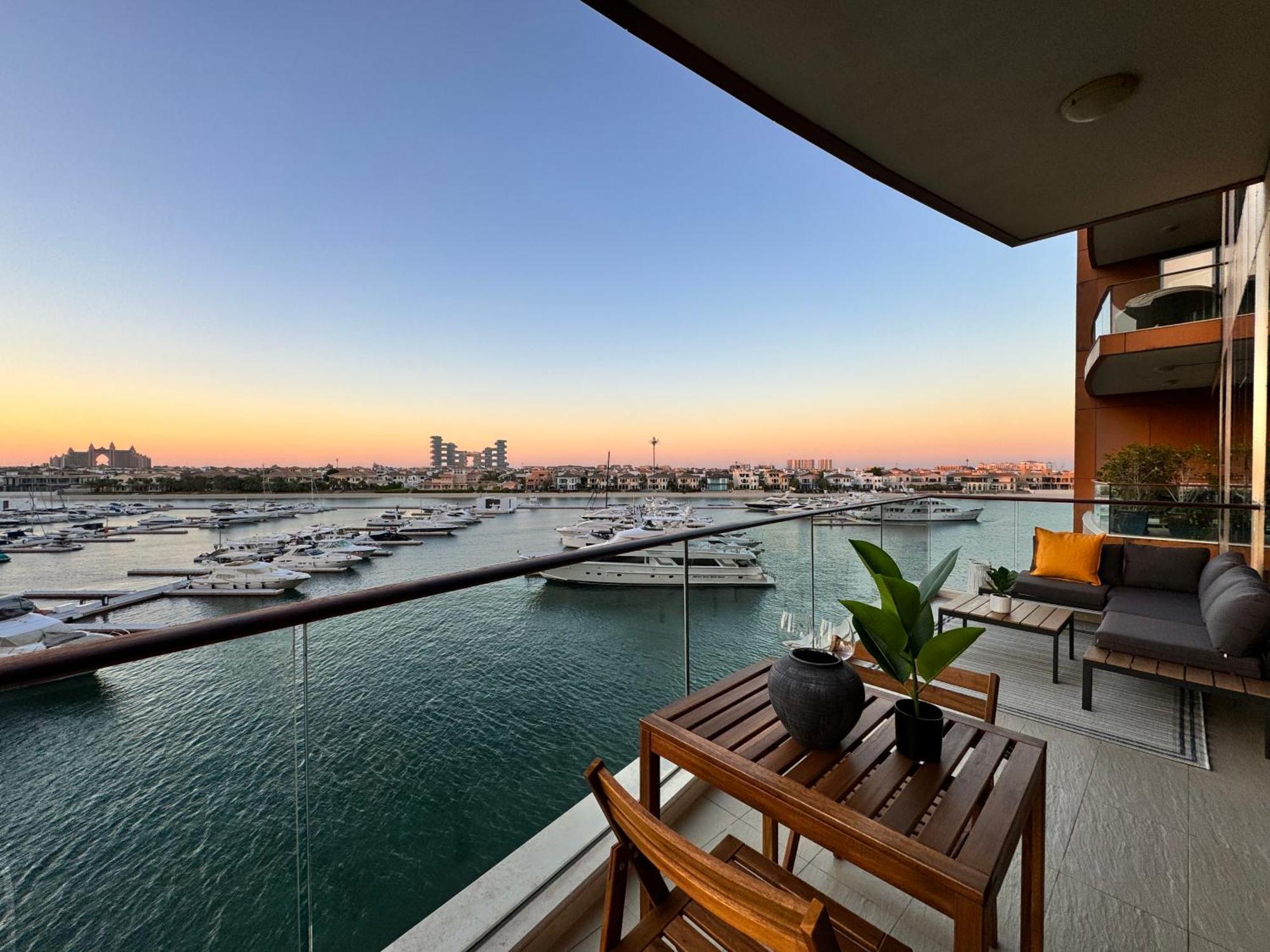 Manzil - 3br In Palm Jumeirah With Private Access & Sea View Appartement *