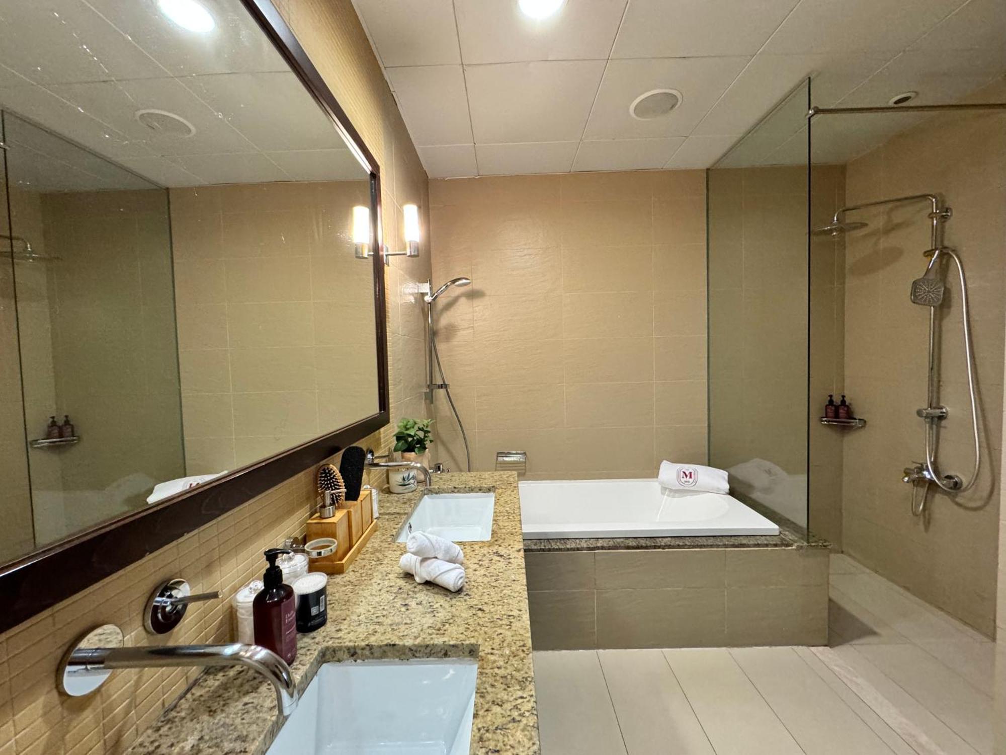 Apartamento Manzil - 3br In Palm Jumeirah With Private Access & Sea View
