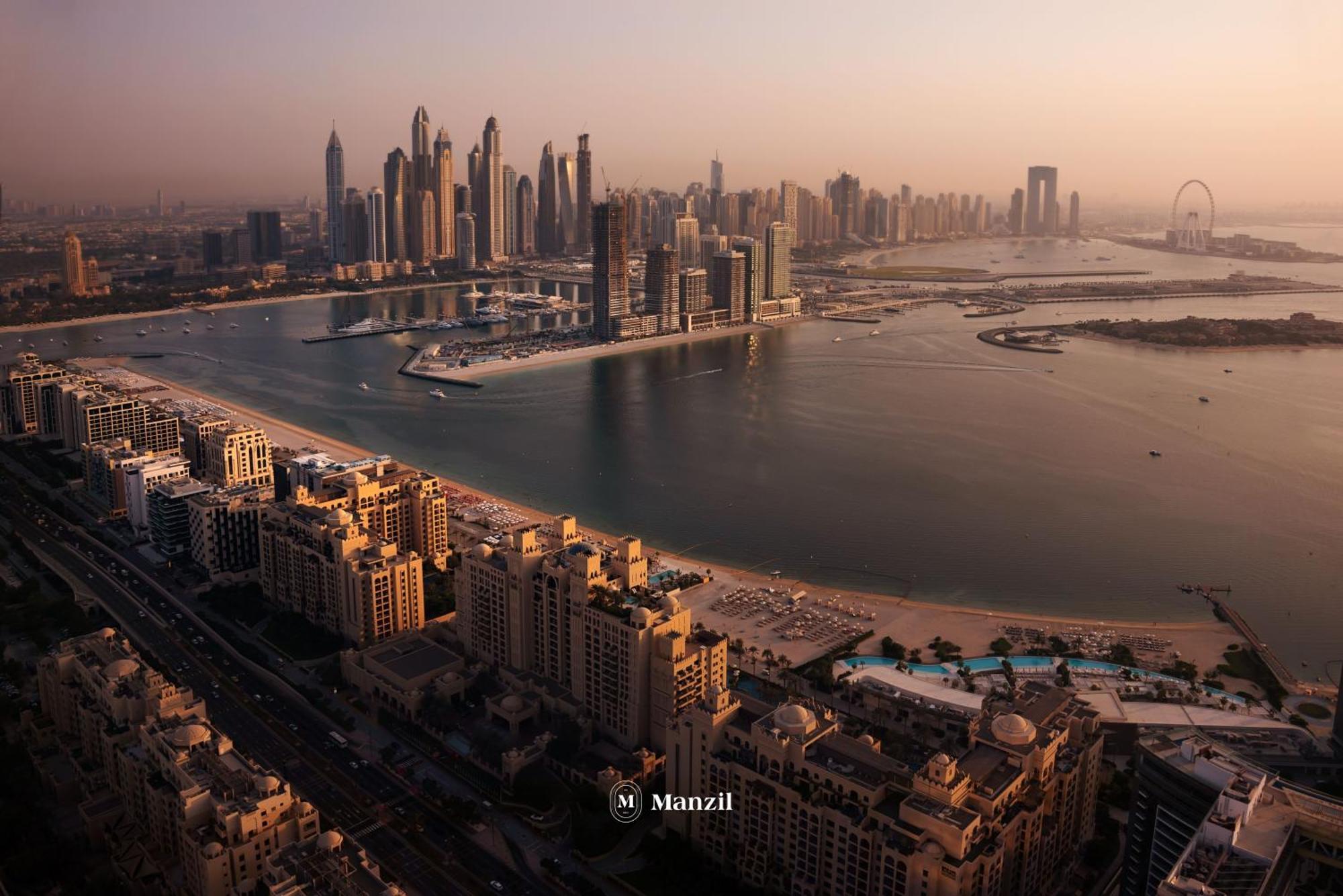 Lägenhet Manzil - 2br In Emaar Beach Front With Sea View Dubai
