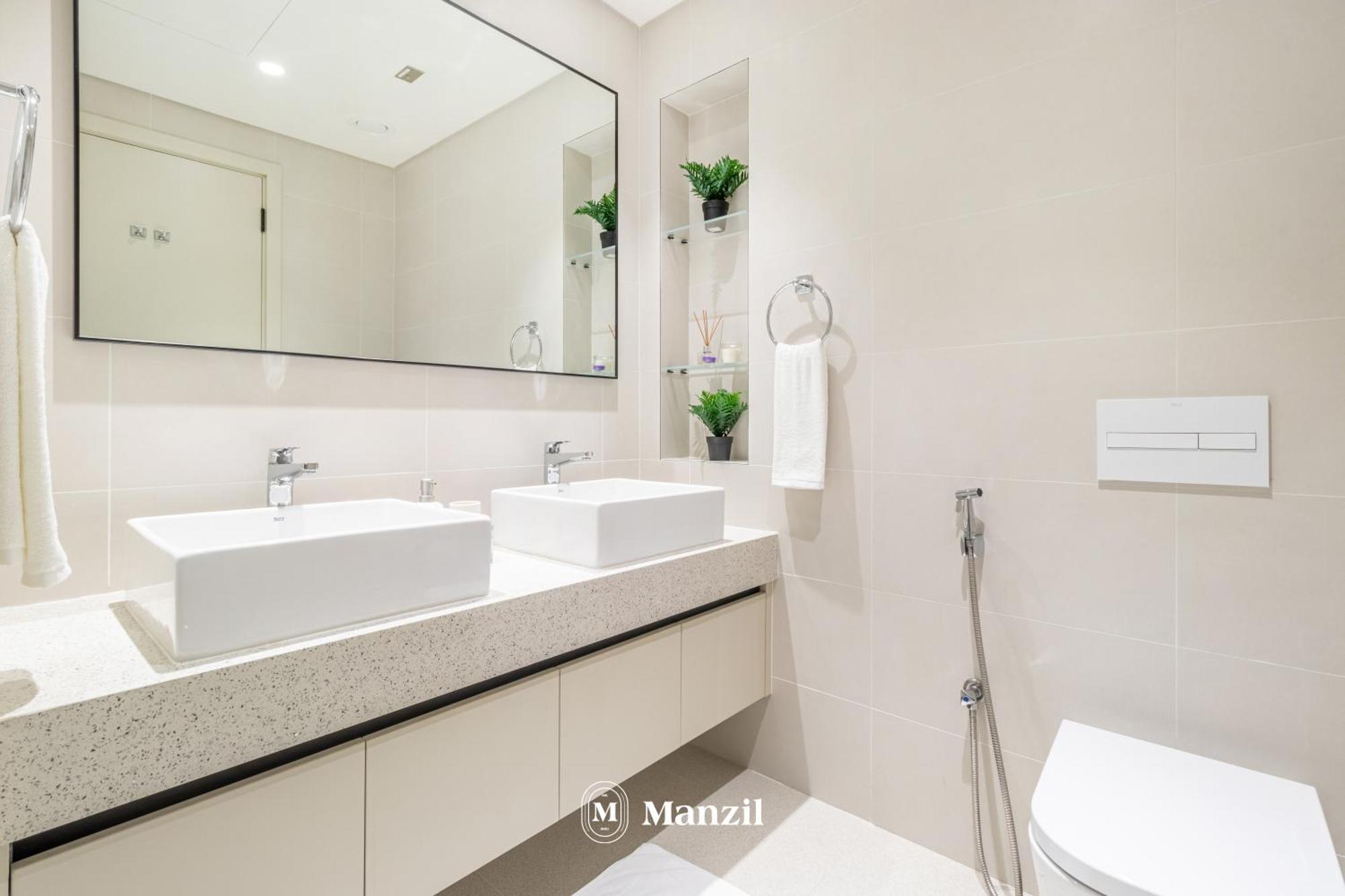 Manzil - 2br In Emaar Beach Front With Sea View Lägenhet *