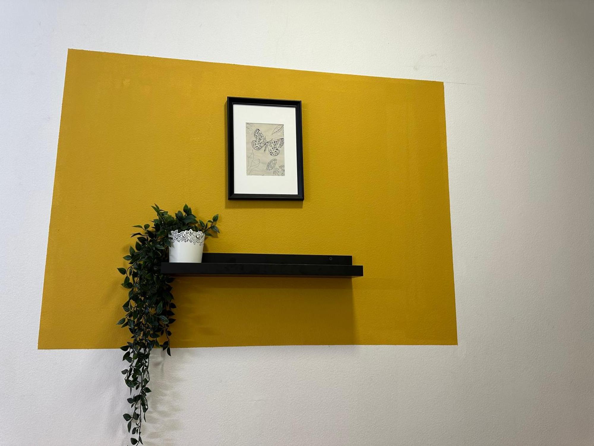 Spacious Mini Partition Near Emirates Mall Privatunterkunft Dubai