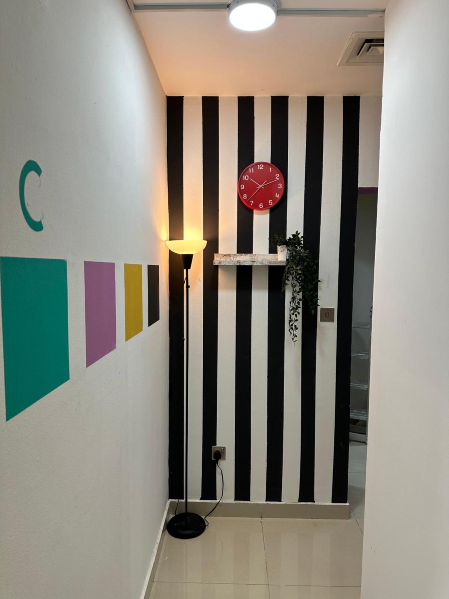 Striped Partition In Barsha 1 Near Mall Of The Emirates Quarto em Acomodações Particulares Dubai