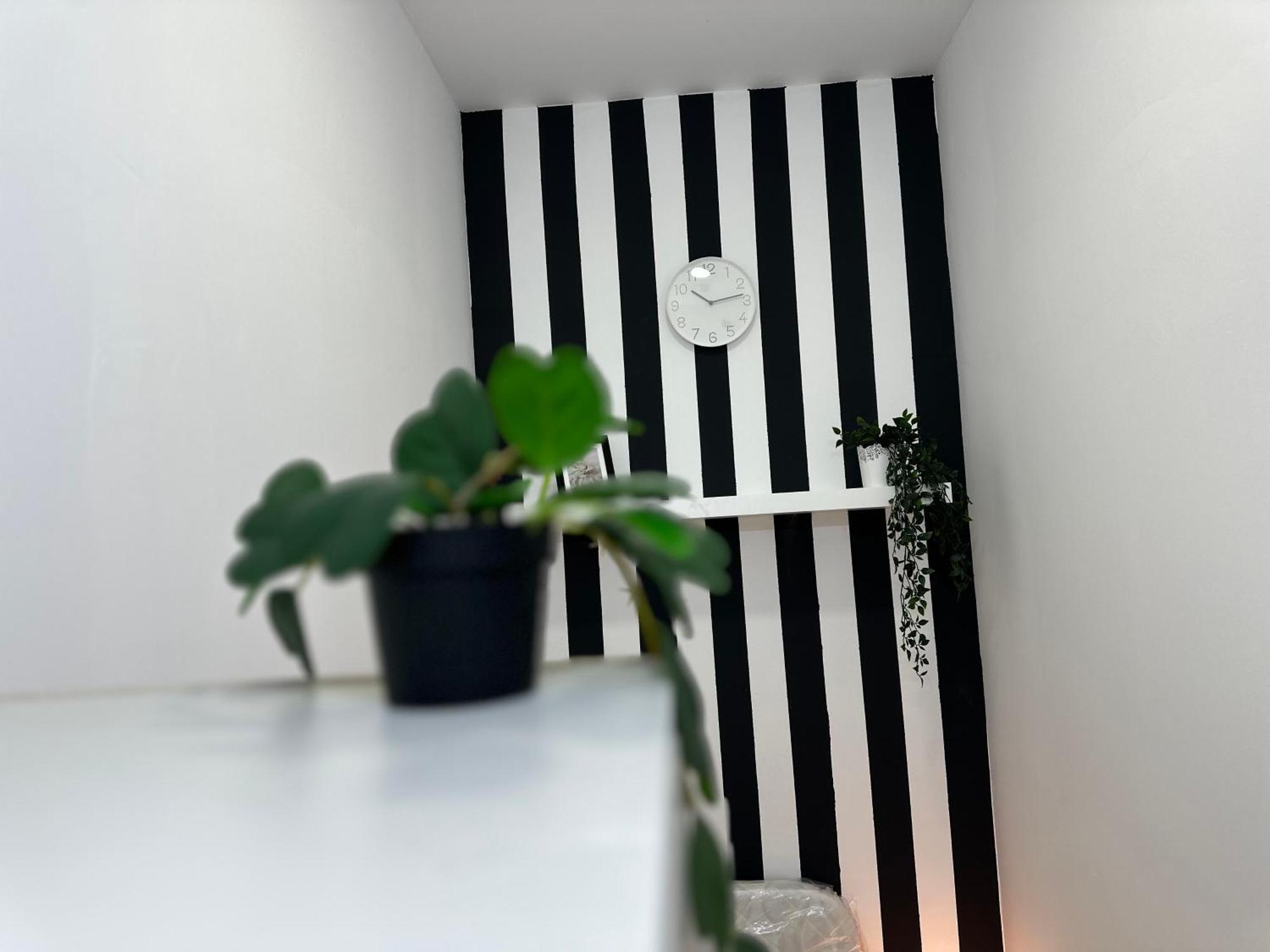 Striped Partition In Barsha 1 Near Mall Of The Emirates Quarto em Acomodações Particulares