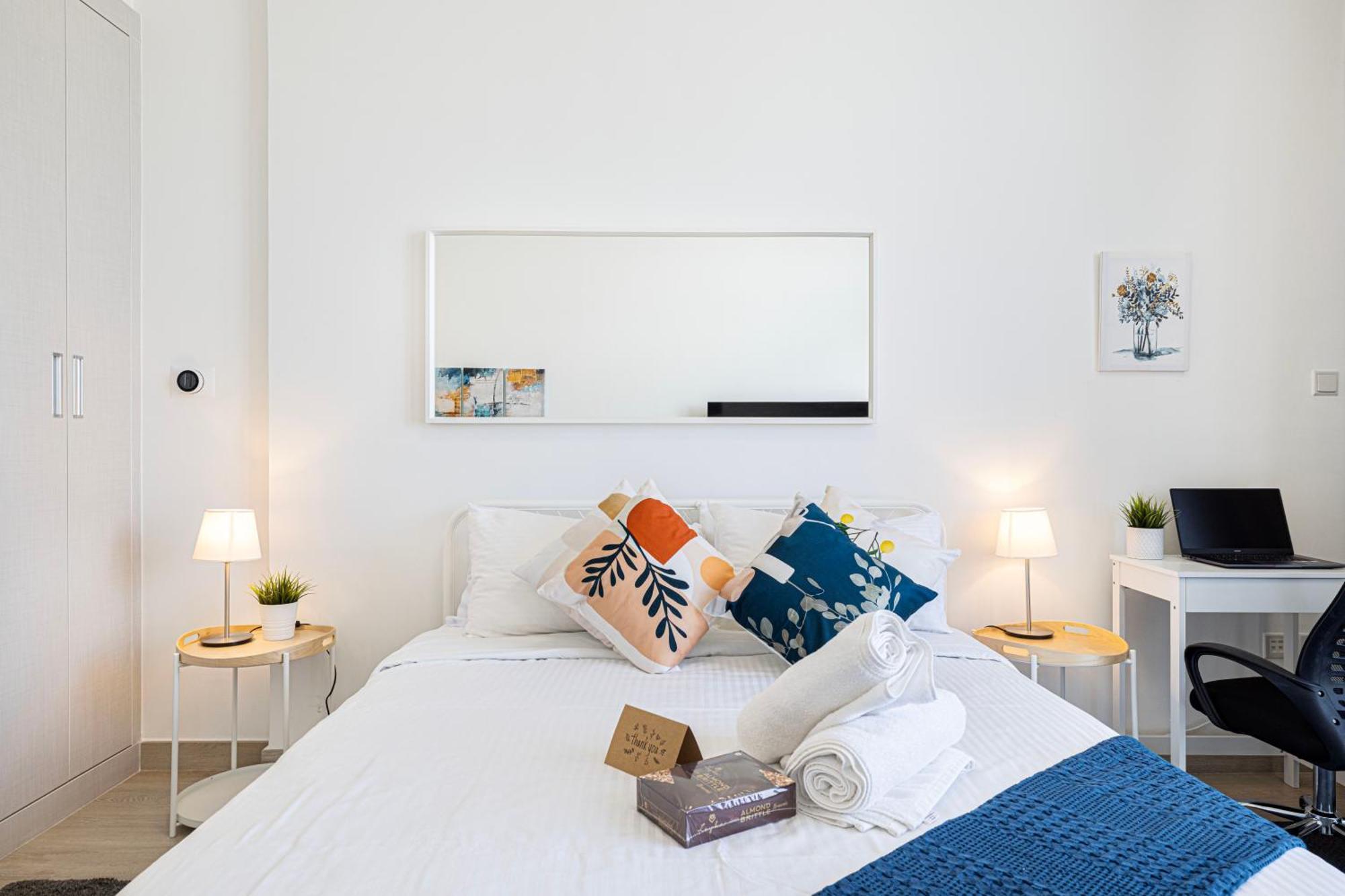 Cozy 29th Floor, Bloom Towers Marina View
