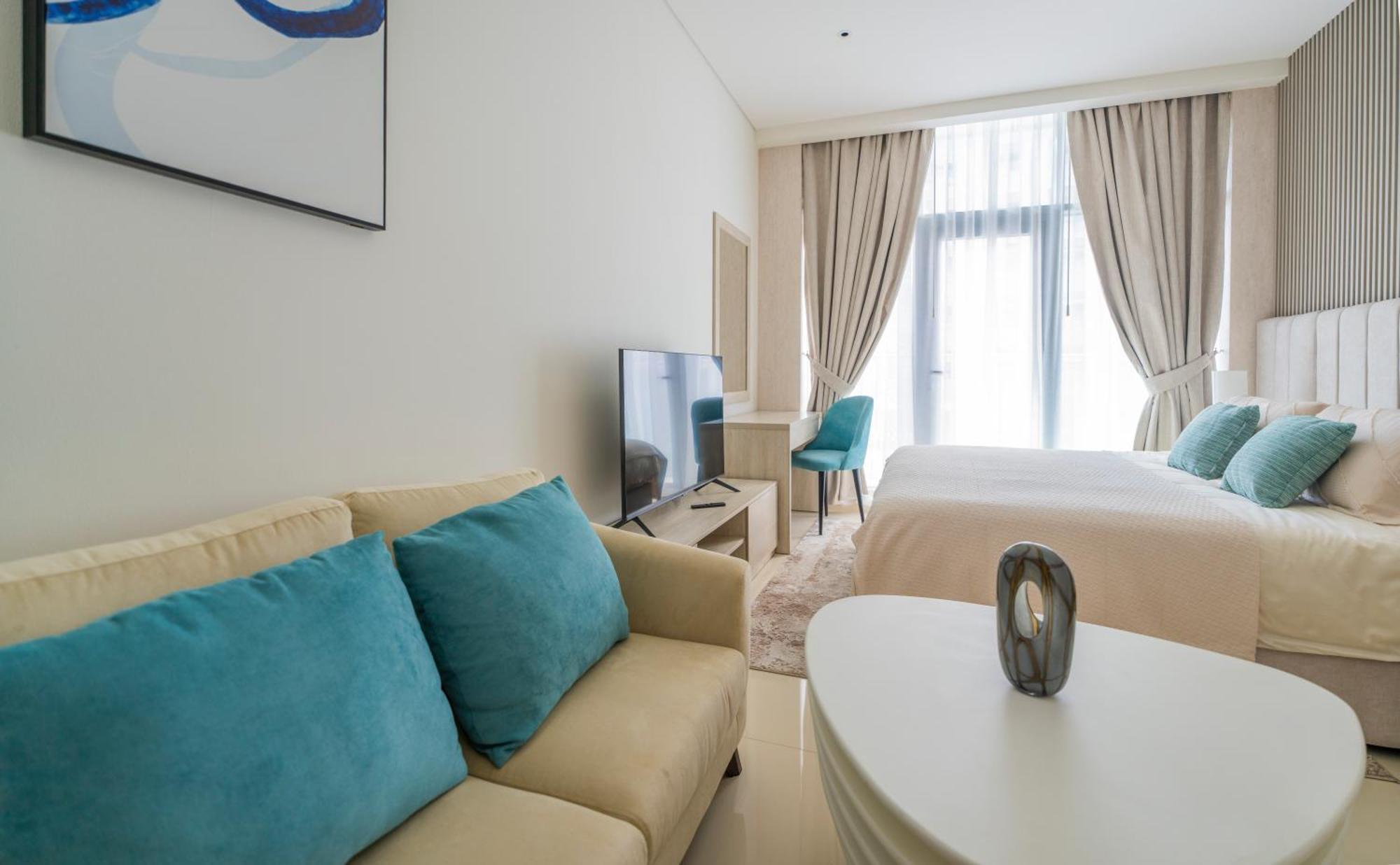 With Pool And Private Access On Palm Jumeirah * Dubái